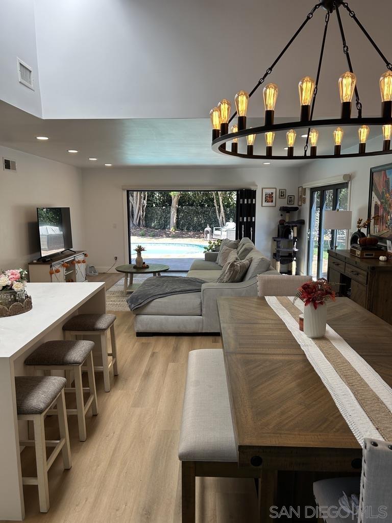 Detail Gallery Image 11 of 31 For 1745  Redwing St, San Marcos,  CA 92078 - 4 Beds | 3 Baths