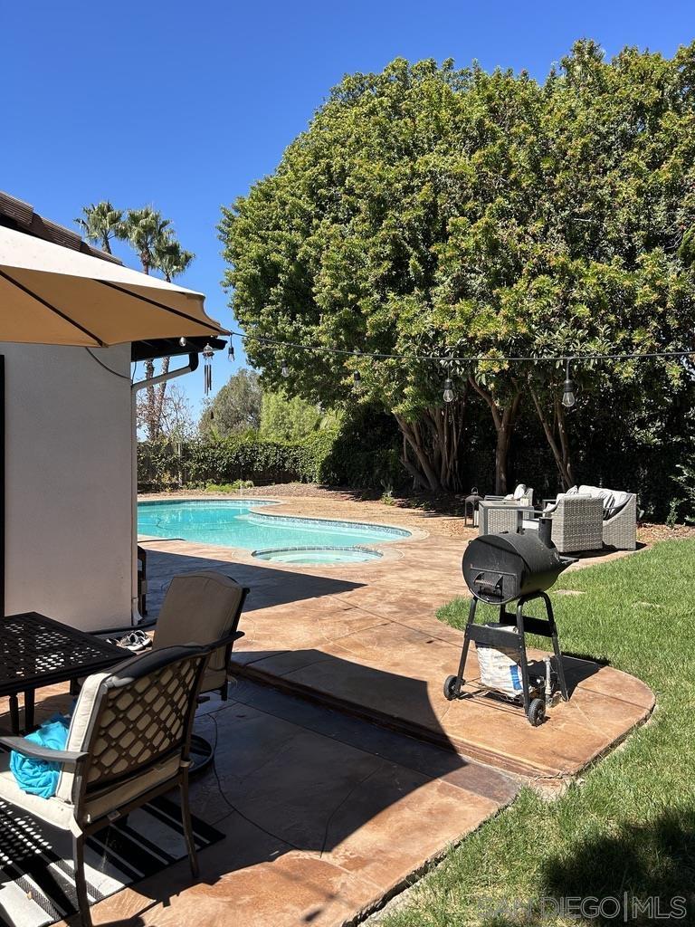 Detail Gallery Image 3 of 31 For 1745  Redwing St, San Marcos,  CA 92078 - 4 Beds | 3 Baths