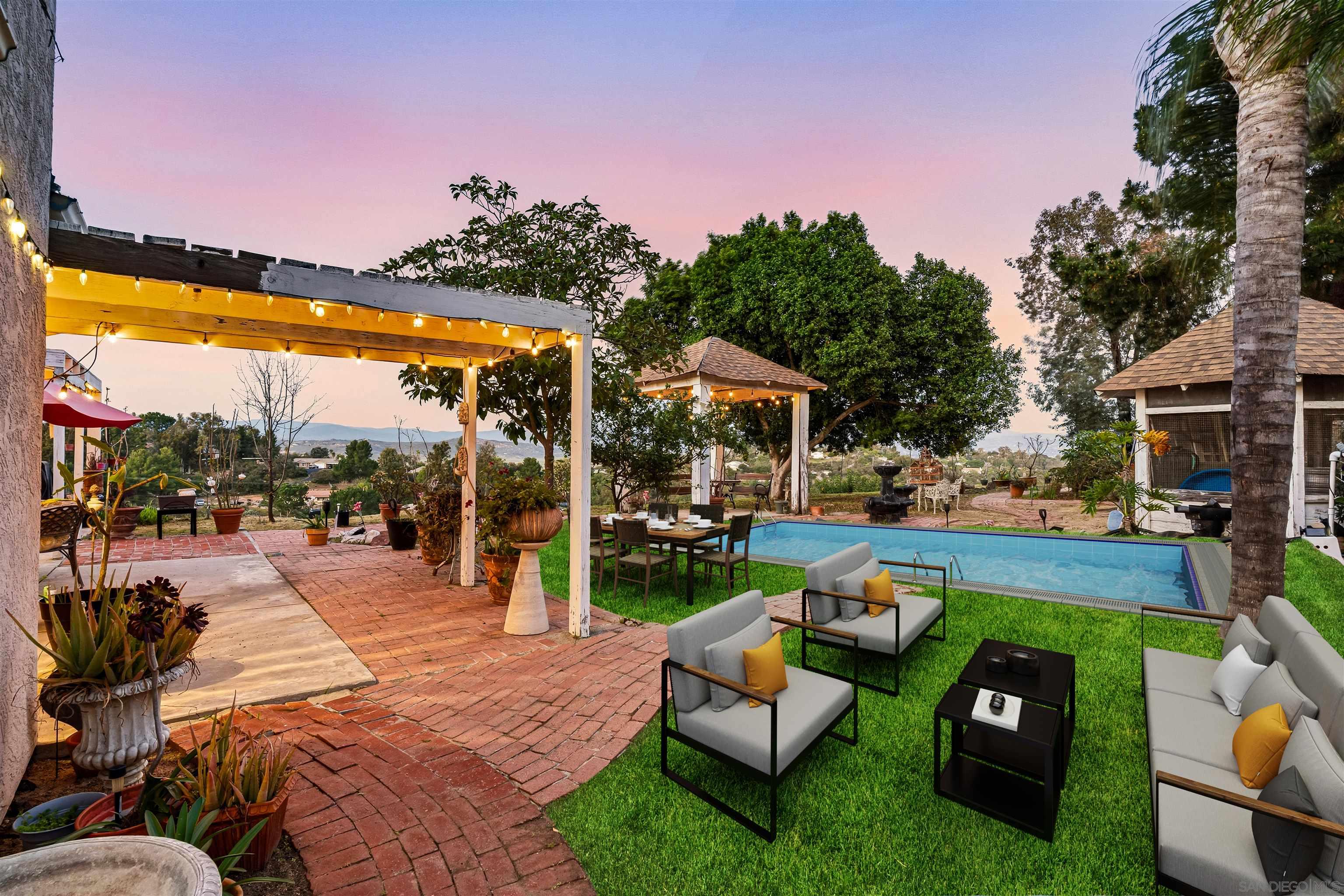 Detail Gallery Image 3 of 72 For 16483  Highway 67, Ramona,  CA 92065 - 4 Beds | 3/1 Baths