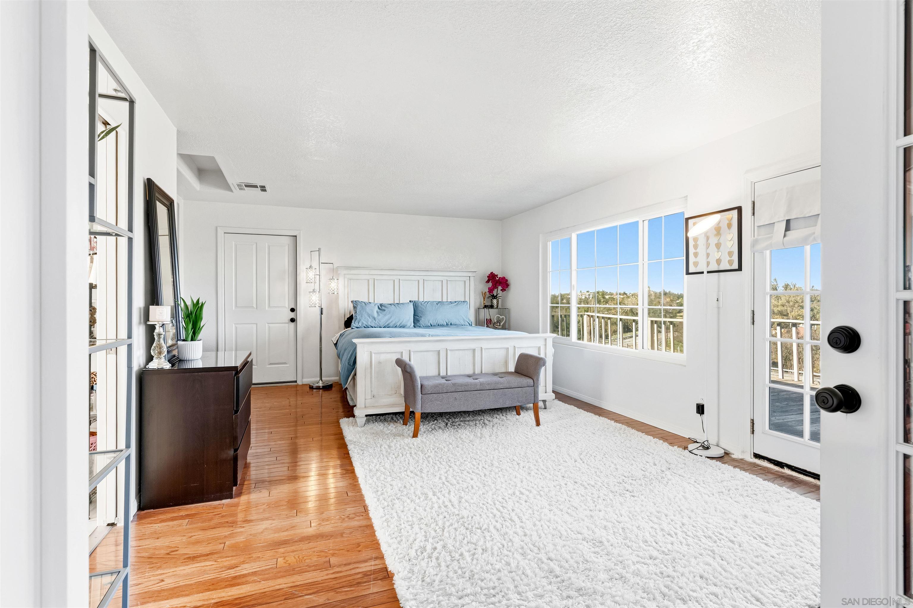 Detail Gallery Image 21 of 72 For 16483  Highway 67, Ramona,  CA 92065 - 4 Beds | 2/1 Baths