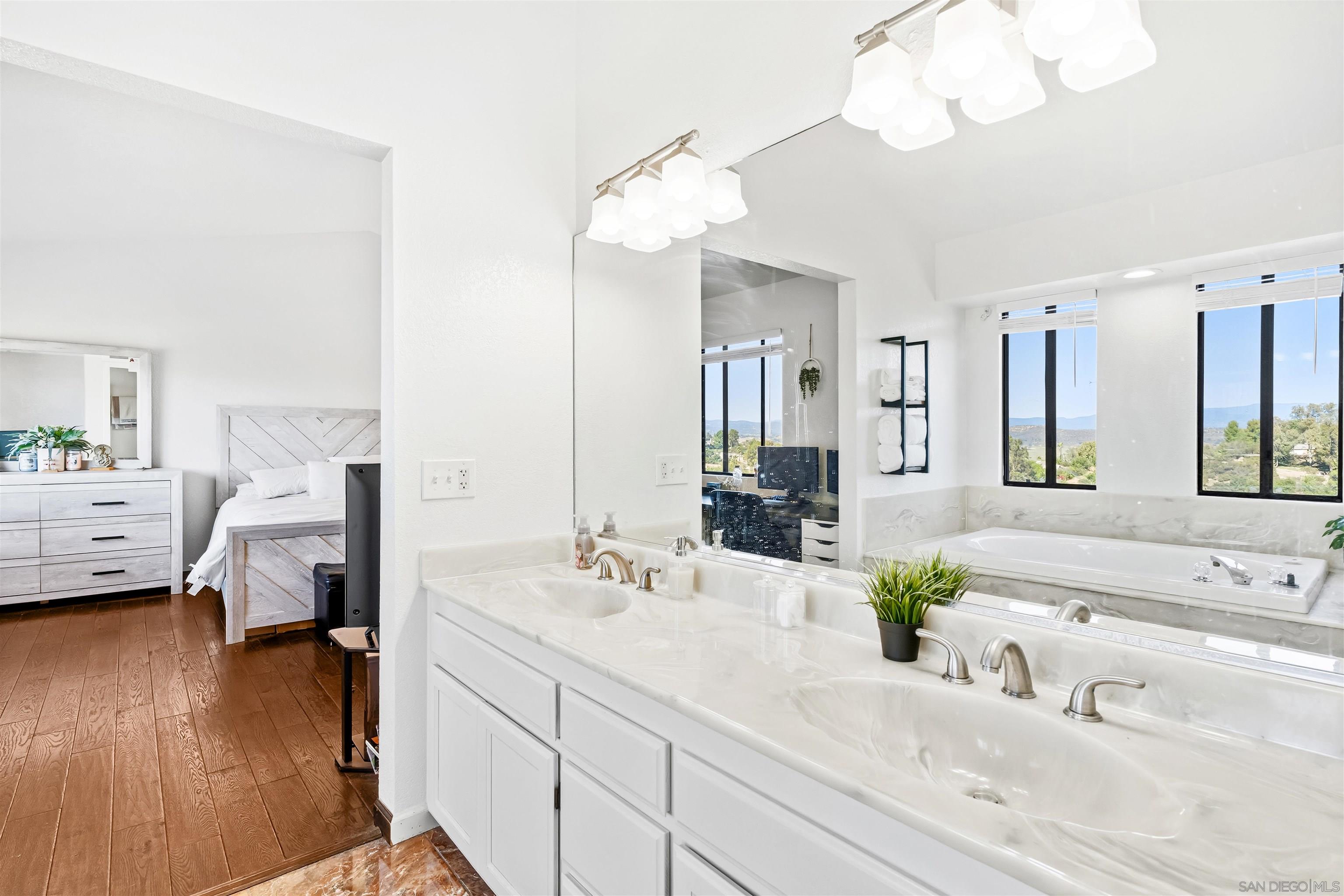 Detail Gallery Image 36 of 72 For 16483  Highway 67, Ramona,  CA 92065 - 4 Beds | 2/1 Baths