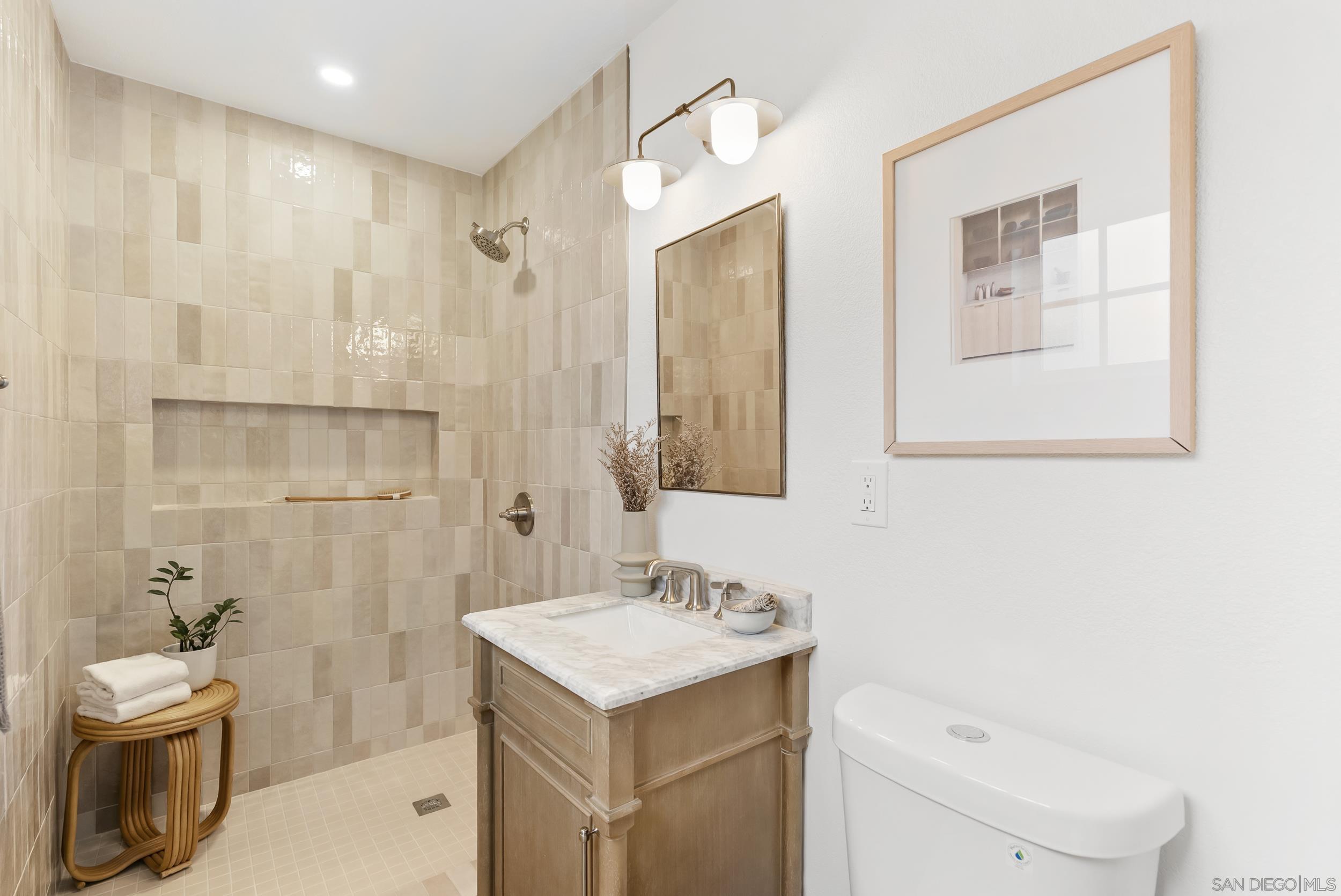 Detail Gallery Image 25 of 44 For 4216  Posey Pl, San Diego,  CA 92105 - 4 Beds | 2 Baths