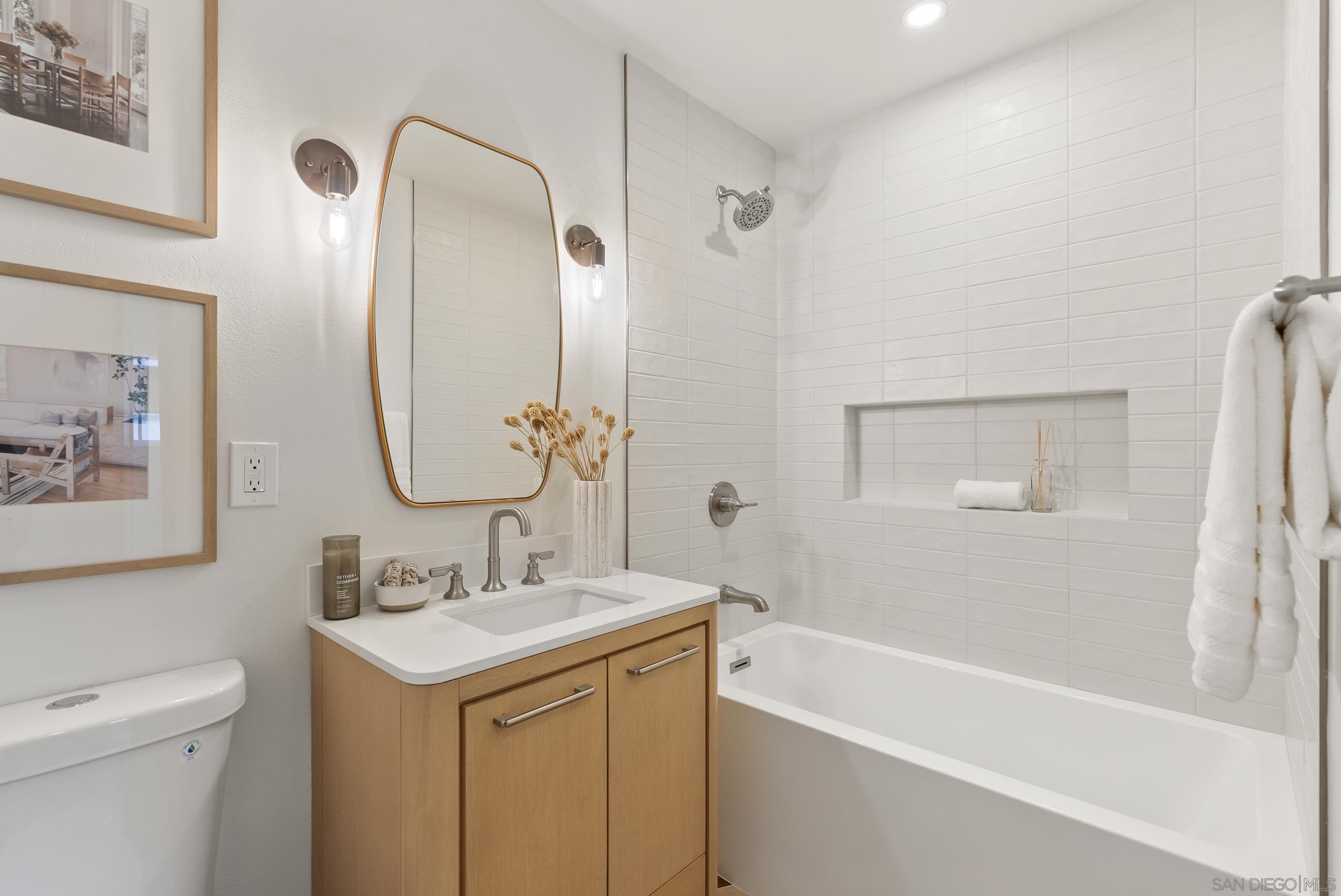 Detail Gallery Image 6 of 44 For 4216  Posey Pl, San Diego,  CA 92105 - 4 Beds | 2 Baths