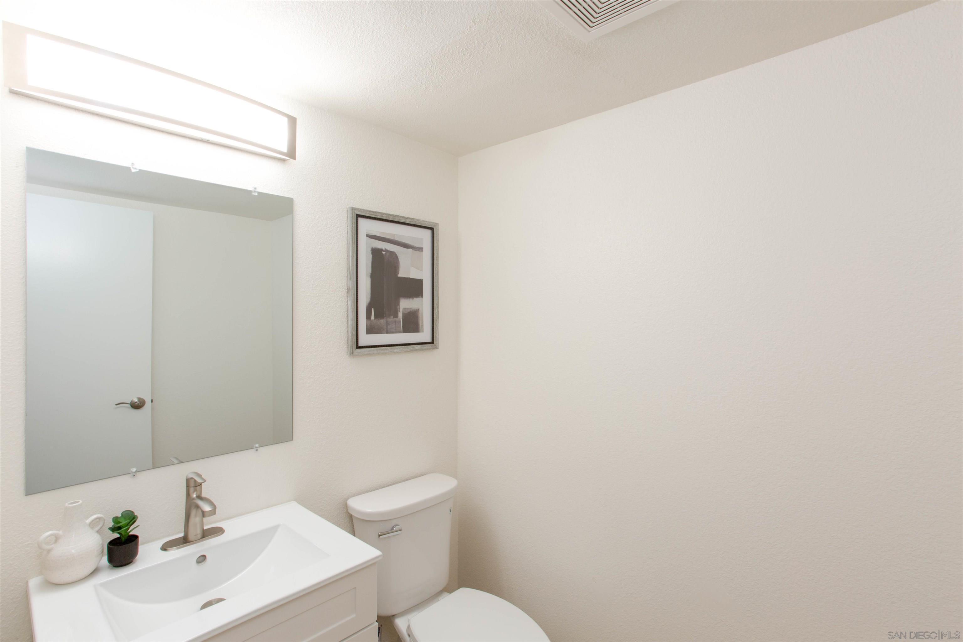 Detail Gallery Image 13 of 26 For 13650  Mulberry Tree Ct, Poway,  CA 92064 - 3 Beds | 2/1 Baths