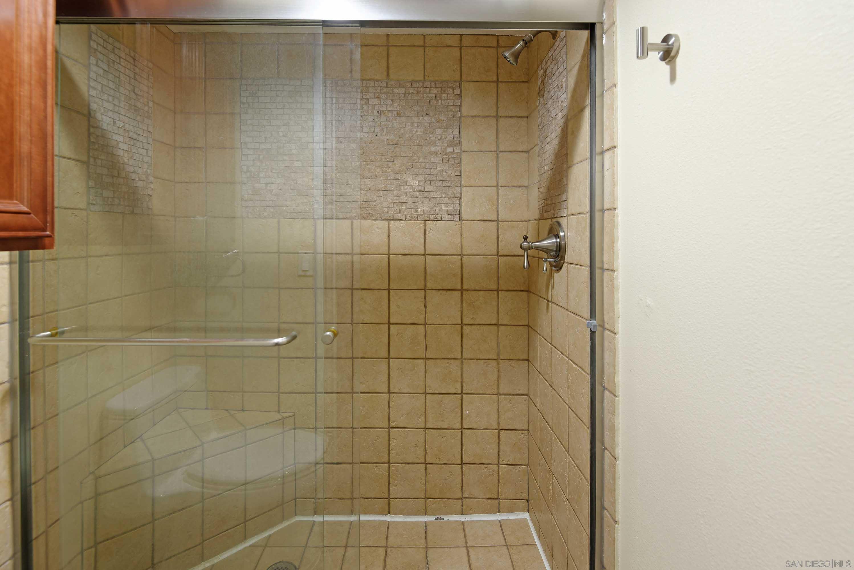 Detail Gallery Image 17 of 23 For 7509  Draper Ave  #306,  La Jolla,  CA 92037 - 2 Beds | 2 Baths