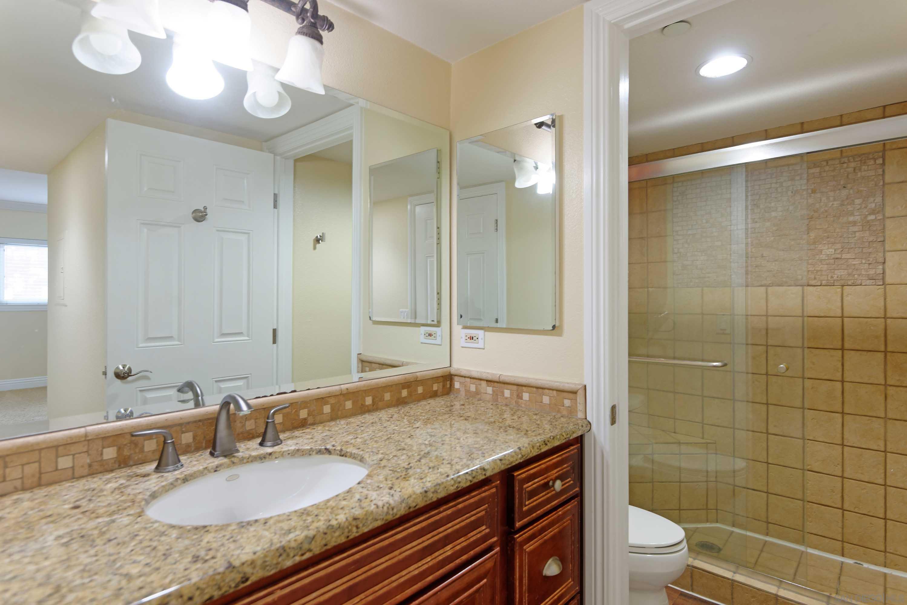 Detail Gallery Image 18 of 23 For 7509  Draper Ave  #306,  La Jolla,  CA 92037 - 2 Beds | 2 Baths