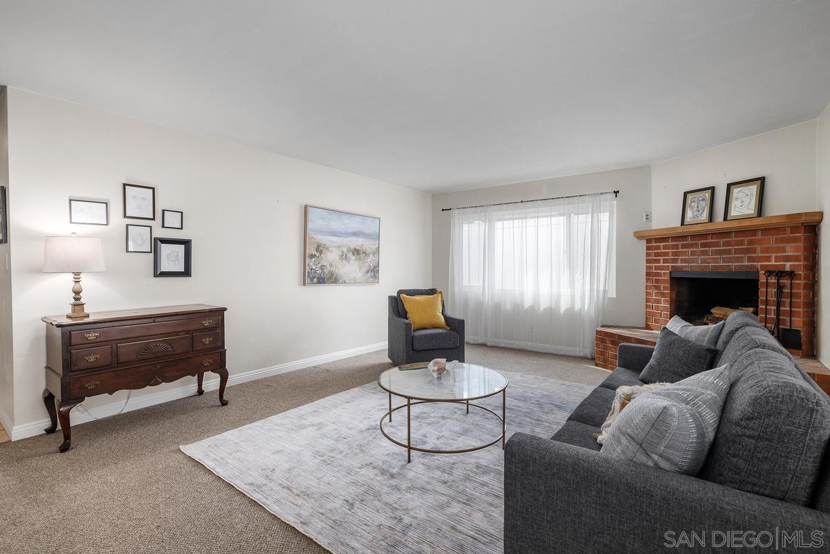 Detail Gallery Image 10 of 32 For 264  a Ave, Coronado,  CA 92118 - 2 Beds | 2 Baths