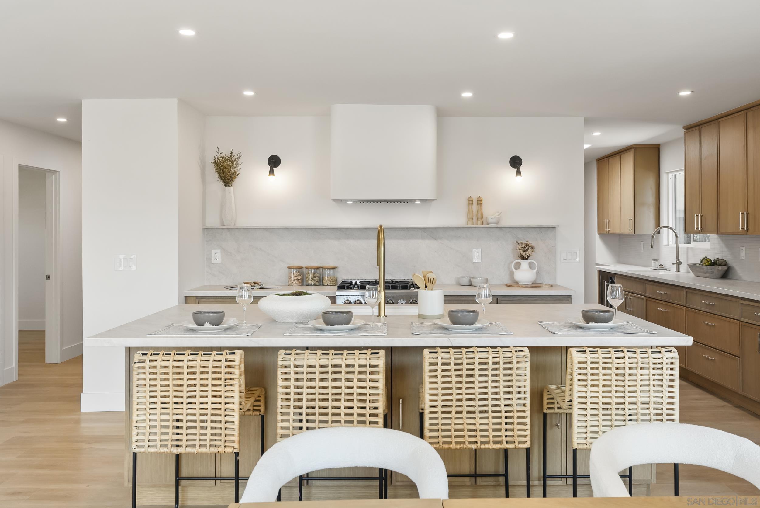 Detail Gallery Image 14 of 45 For 4543  Moraga Ave, San Diego,  CA 92117 - 4 Beds | 3 Baths