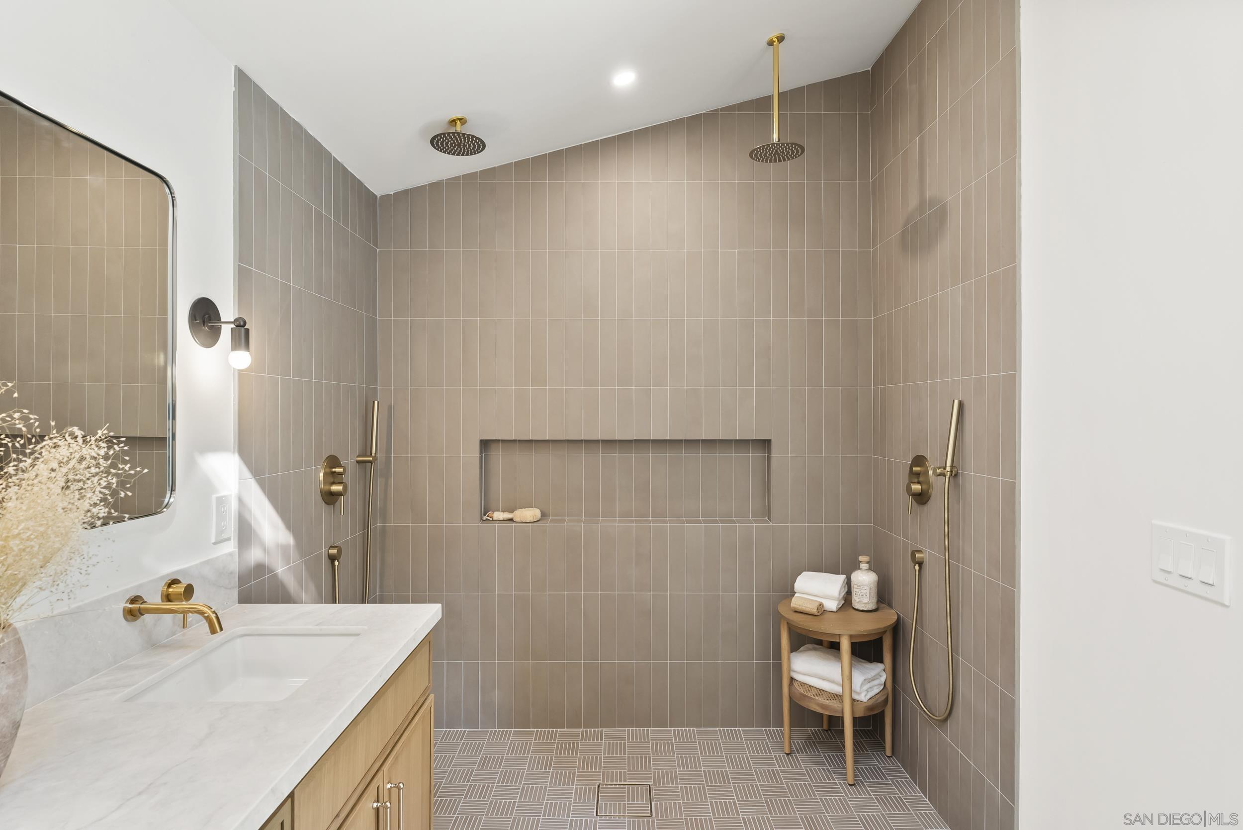 Detail Gallery Image 35 of 45 For 4543  Moraga Ave, San Diego,  CA 92117 - 4 Beds | 3 Baths