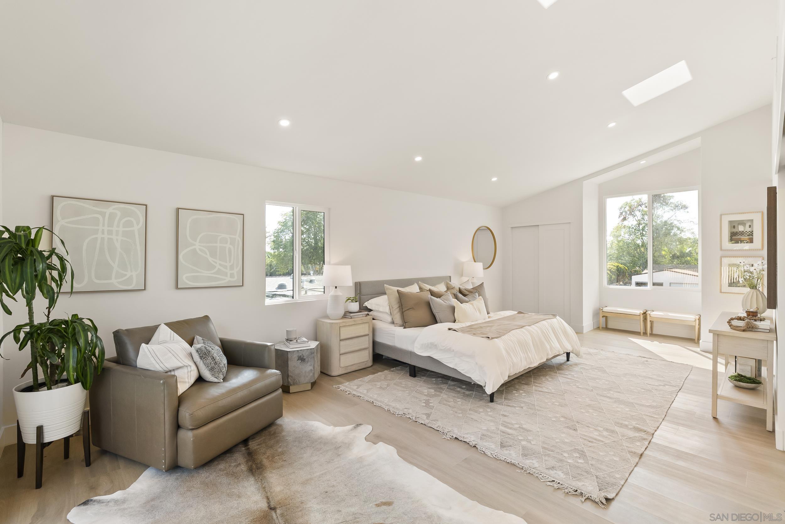 Detail Gallery Image 7 of 45 For 4543  Moraga Ave, San Diego,  CA 92117 - 4 Beds | 3 Baths