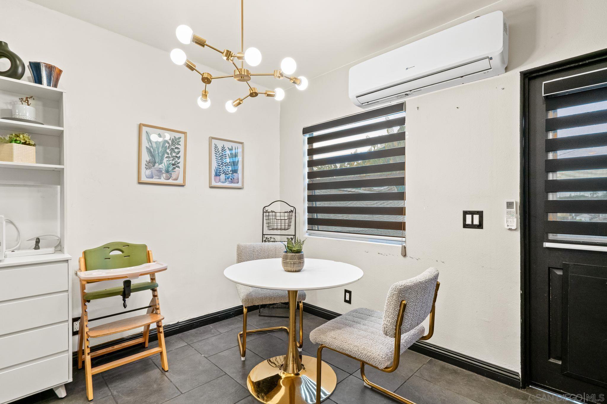 Detail Gallery Image 16 of 26 For 4026  Marine View Ave, San Diego,  CA 92113 - 2 Beds | 1/1 Baths