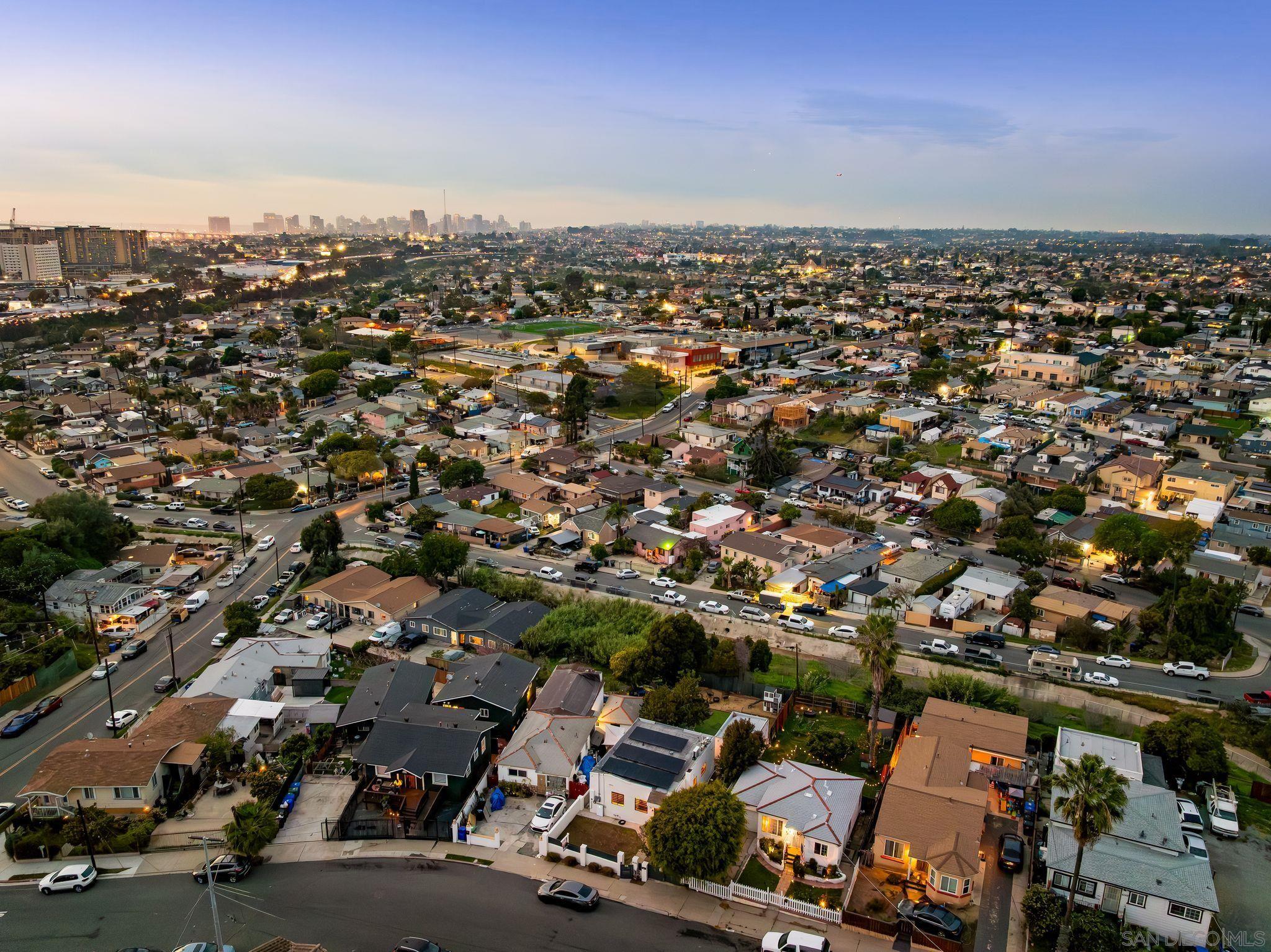 Detail Gallery Image 25 of 26 For 4026  Marine View Ave, San Diego,  CA 92113 - 2 Beds | 1/1 Baths
