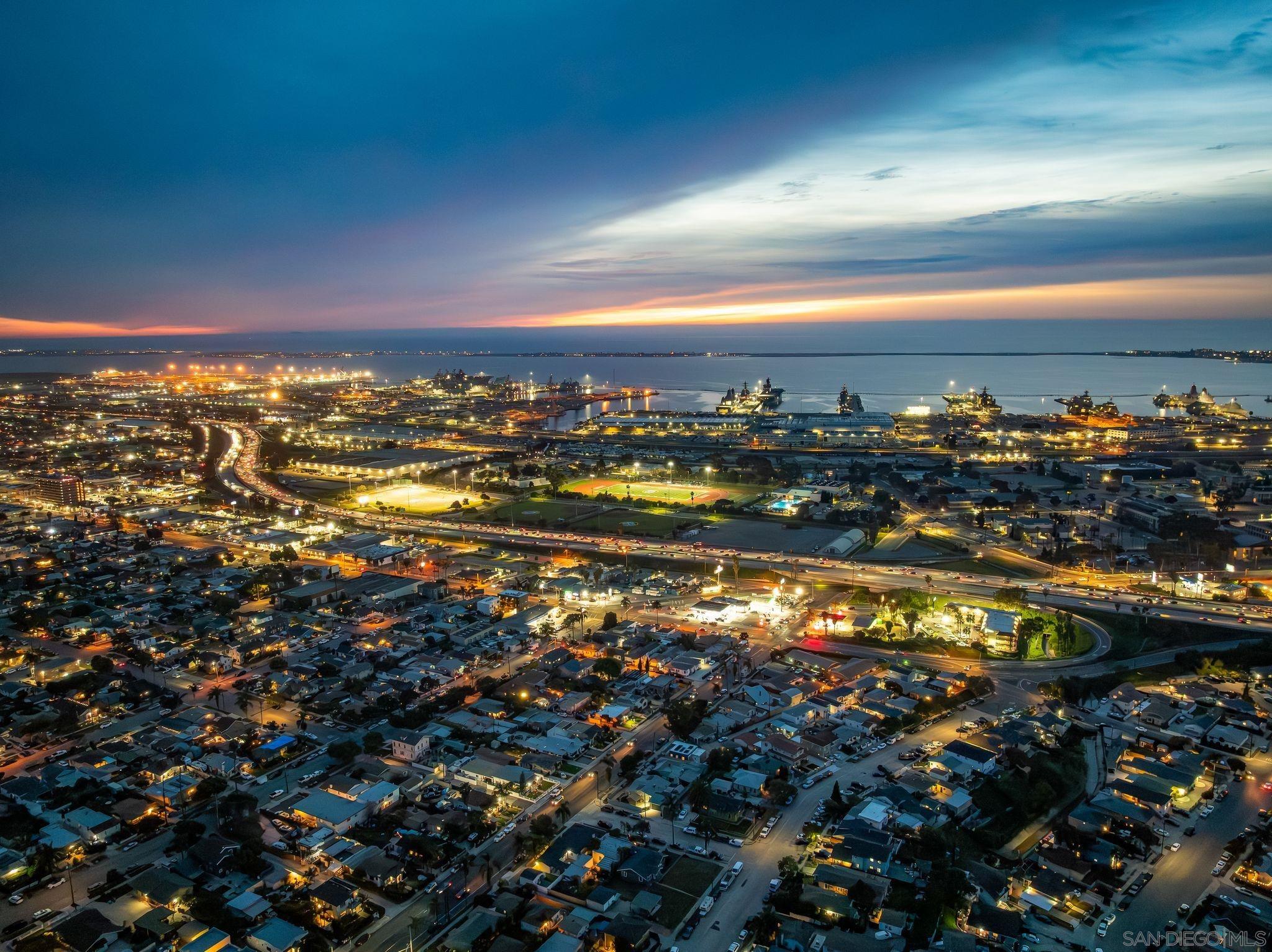 Detail Gallery Image 4 of 26 For 4026  Marine View Ave, San Diego,  CA 92113 - 2 Beds | 1/1 Baths