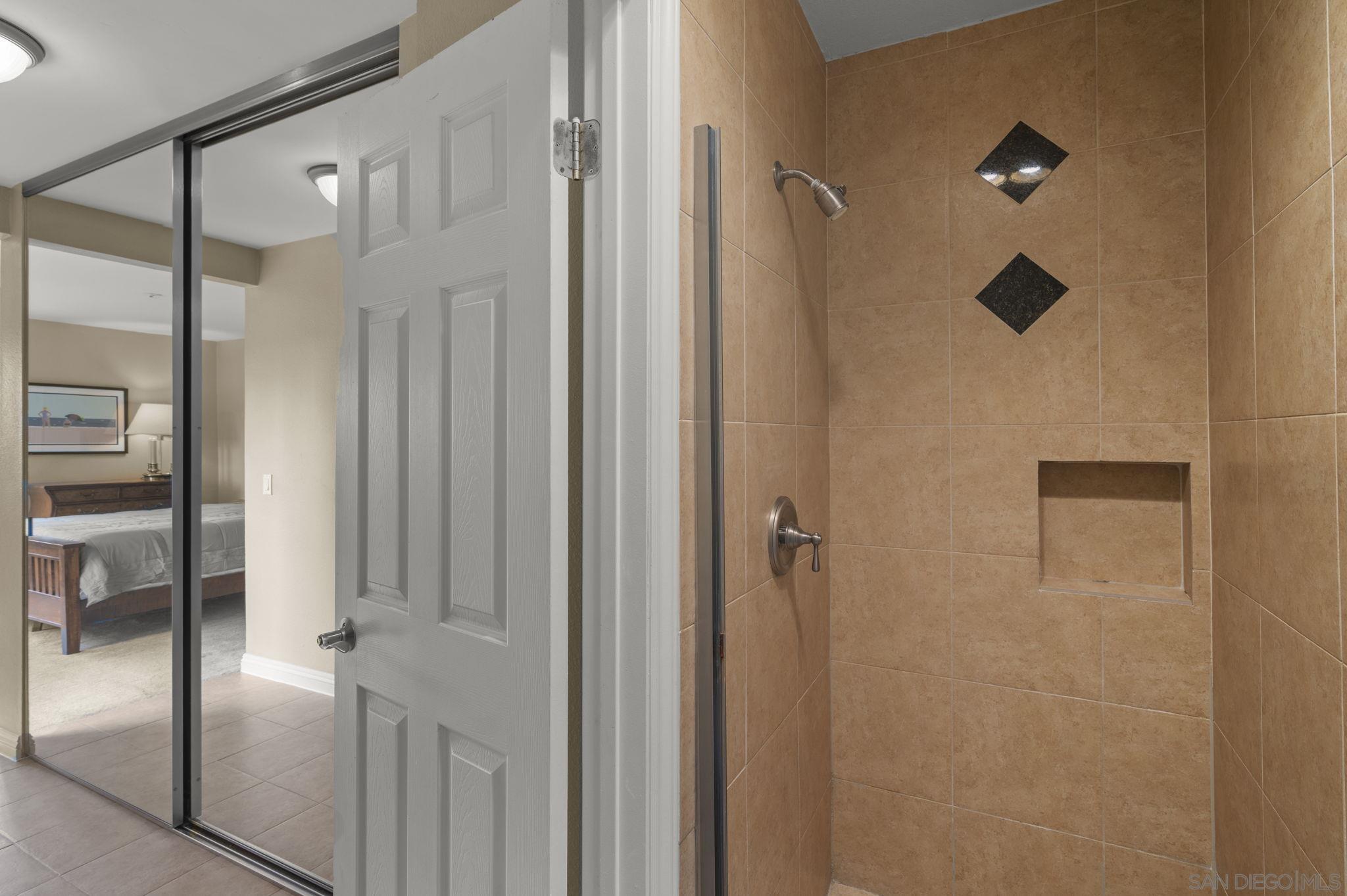 Detail Gallery Image 20 of 37 For 5525  Shasta Ln  #301,  La Mesa,  CA 91942 - 2 Beds | 2 Baths