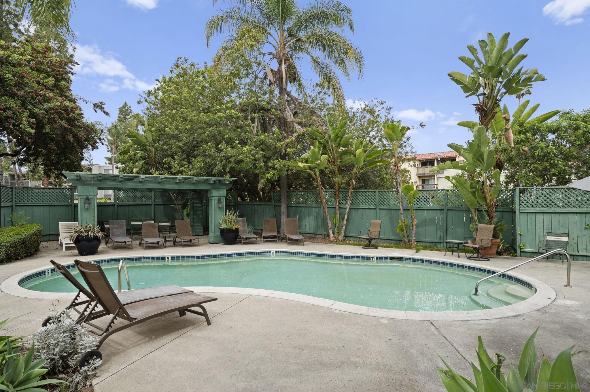 Detail Gallery Image 26 of 37 For 5525  Shasta Ln  #301,  La Mesa,  CA 91942 - 2 Beds | 2 Baths