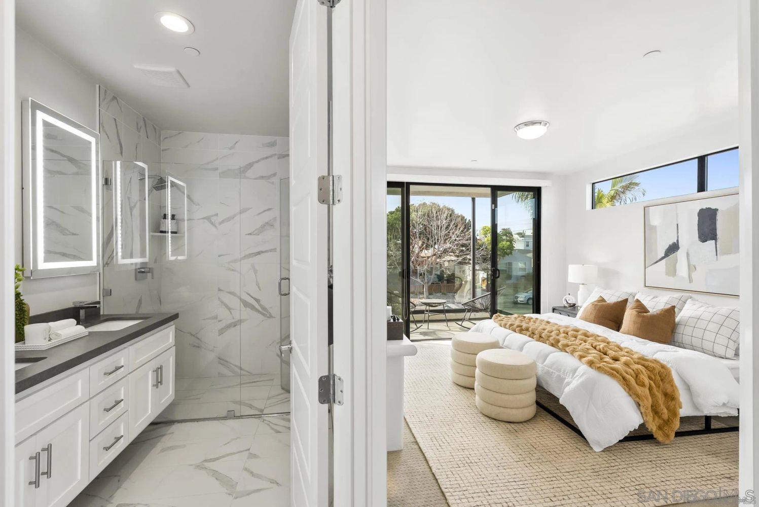 Detail Gallery Image 12 of 22 For 3913  Kendall St, San Diego,  CA 92109 - 4 Beds | 3/1 Baths