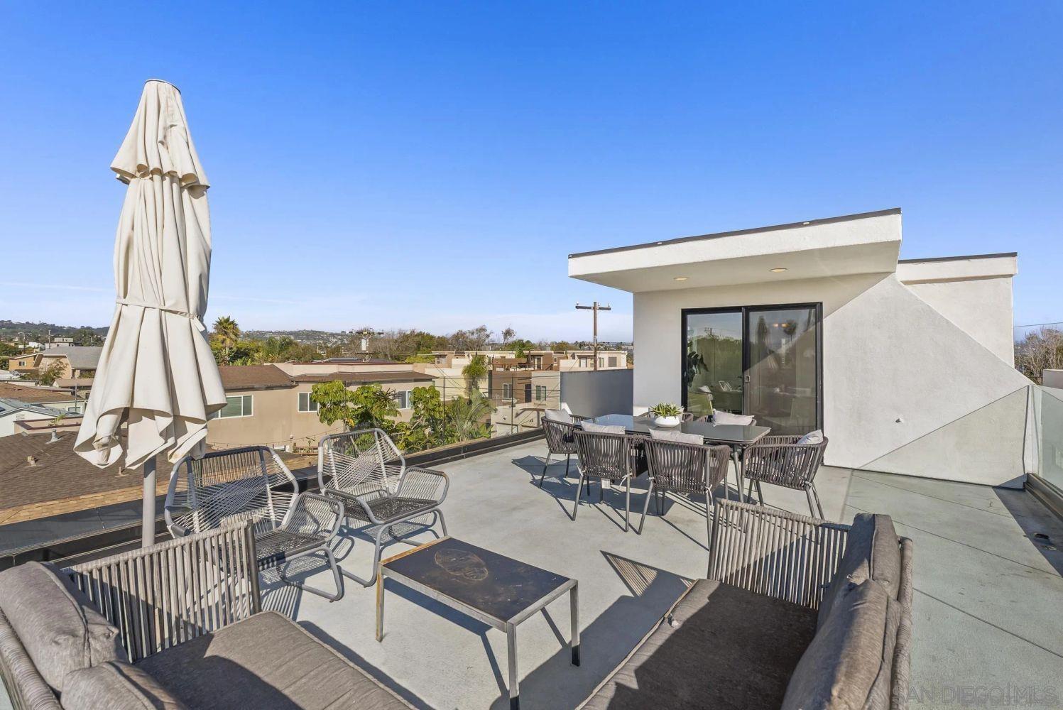 Detail Gallery Image 20 of 22 For 3913  Kendall St, San Diego,  CA 92109 - 4 Beds | 3/1 Baths