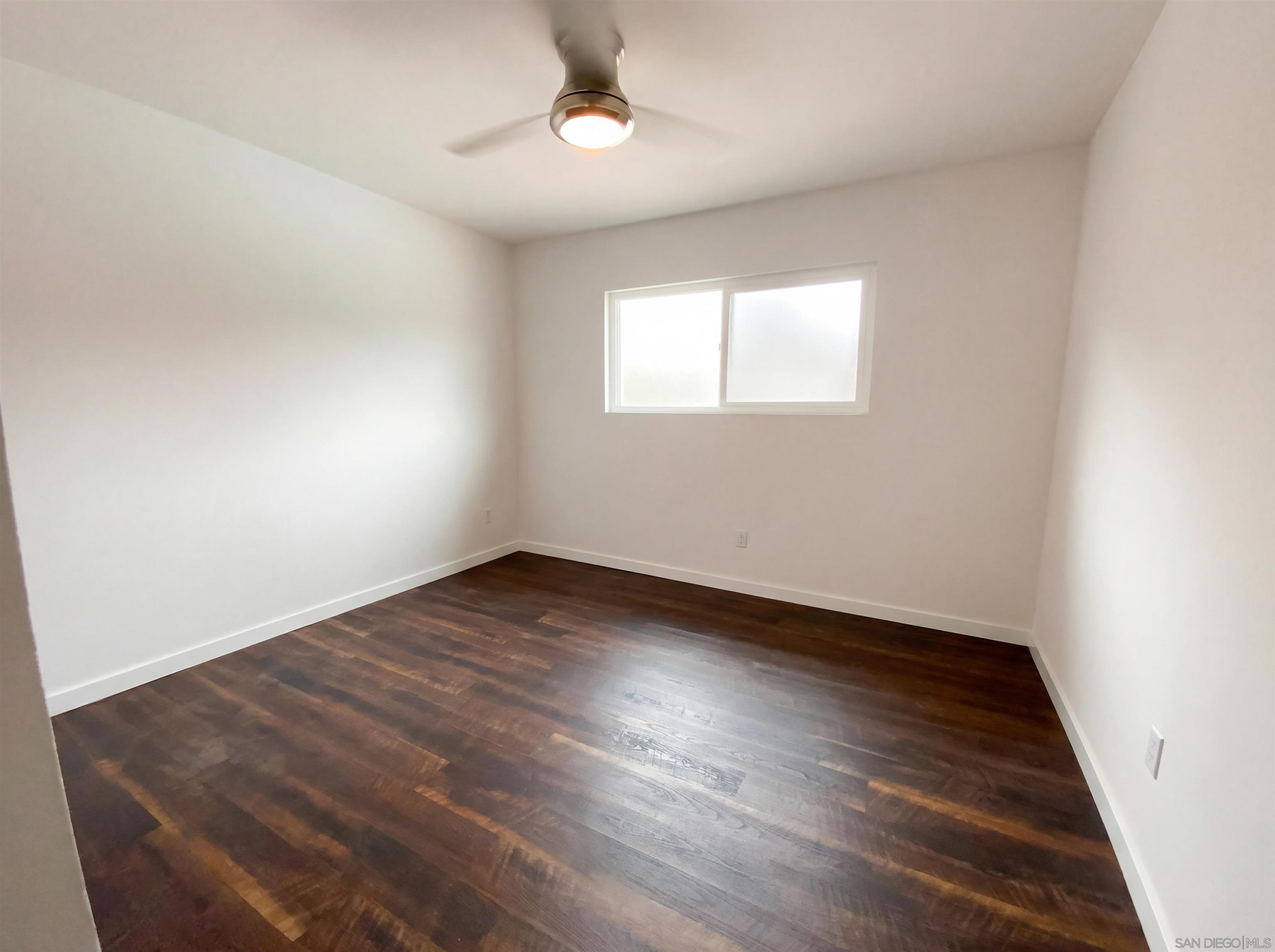 Detail Gallery Image 12 of 19 For 3711  Bonita Glen Ter, Bonita,  CA 91902 - 4 Beds | 2 Baths