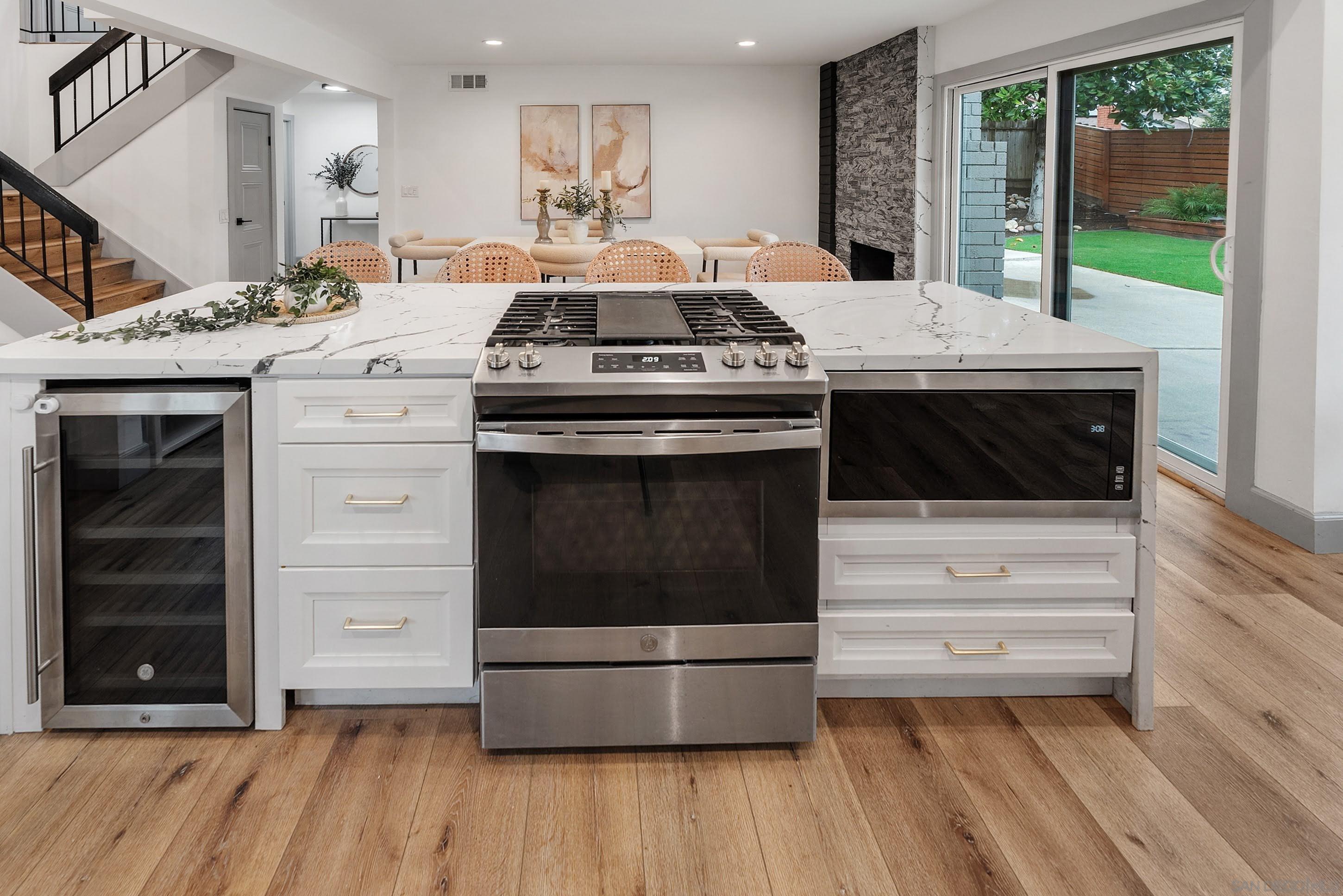 Detail Gallery Image 15 of 46 For 13233  Gunner Ave, San Diego,  CA 92129 - 5 Beds | 2/1 Baths