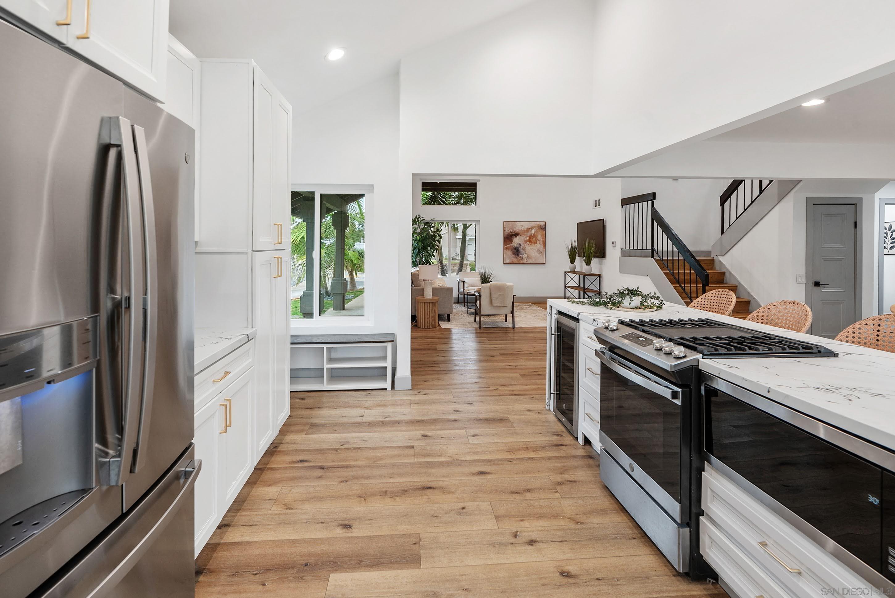 Detail Gallery Image 16 of 46 For 13233  Gunner Ave, San Diego,  CA 92129 - 5 Beds | 2/1 Baths