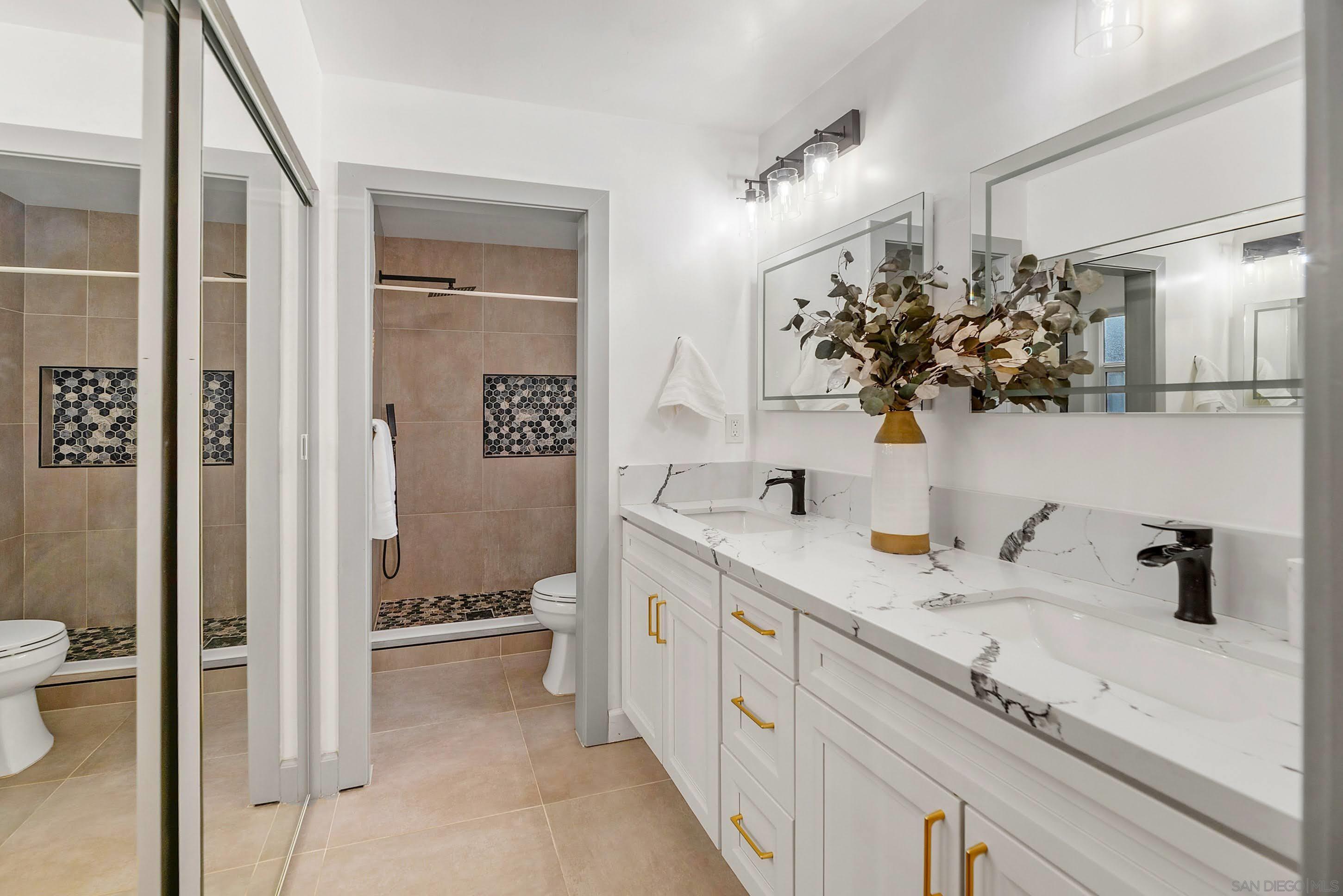 Detail Gallery Image 23 of 46 For 13233  Gunner Ave, San Diego,  CA 92129 - 5 Beds | 2/1 Baths