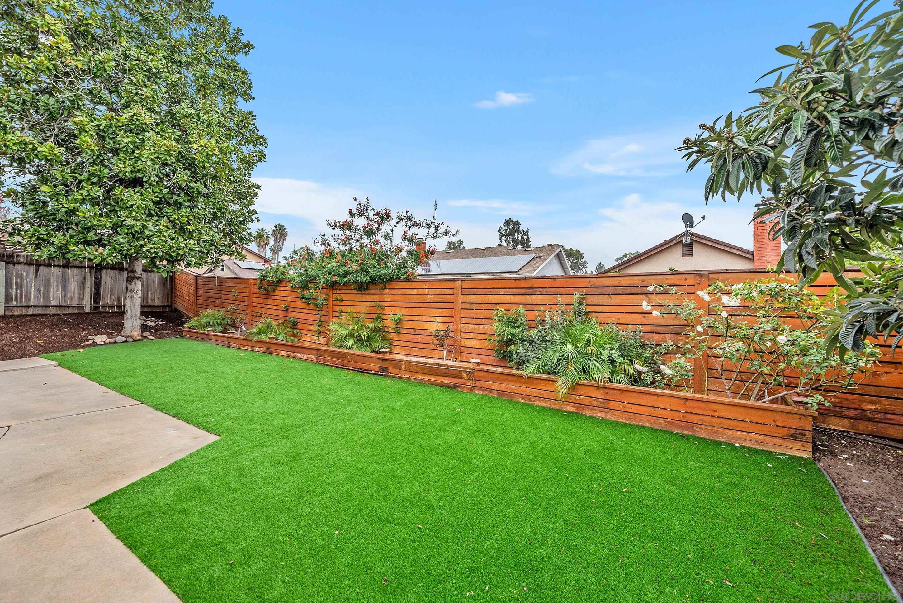 Detail Gallery Image 38 of 46 For 13233  Gunner Ave, San Diego,  CA 92129 - 5 Beds | 2/1 Baths