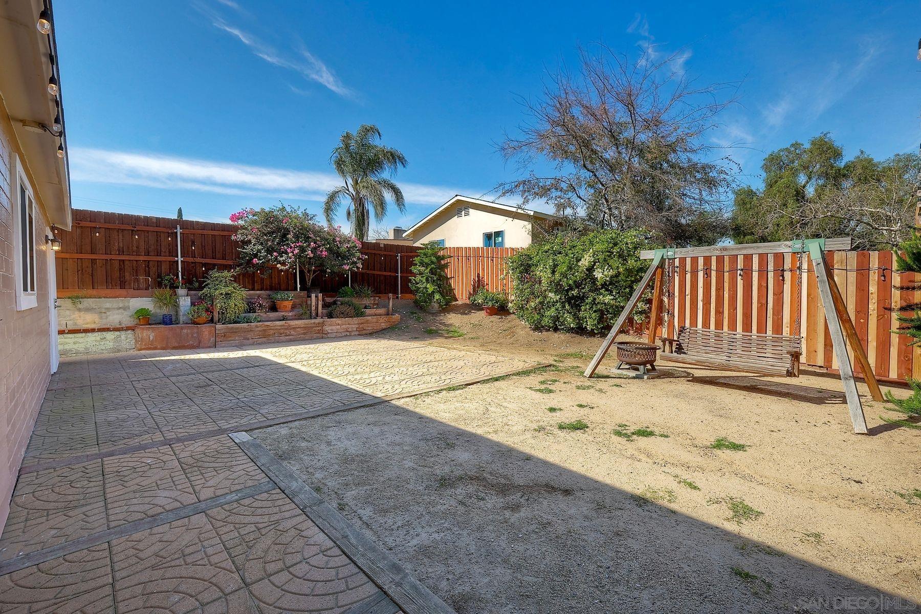 Detail Gallery Image 36 of 56 For 2371-75  Berry Street, Lemon Grove,  CA 91945 - 4 Beds | 3 Baths