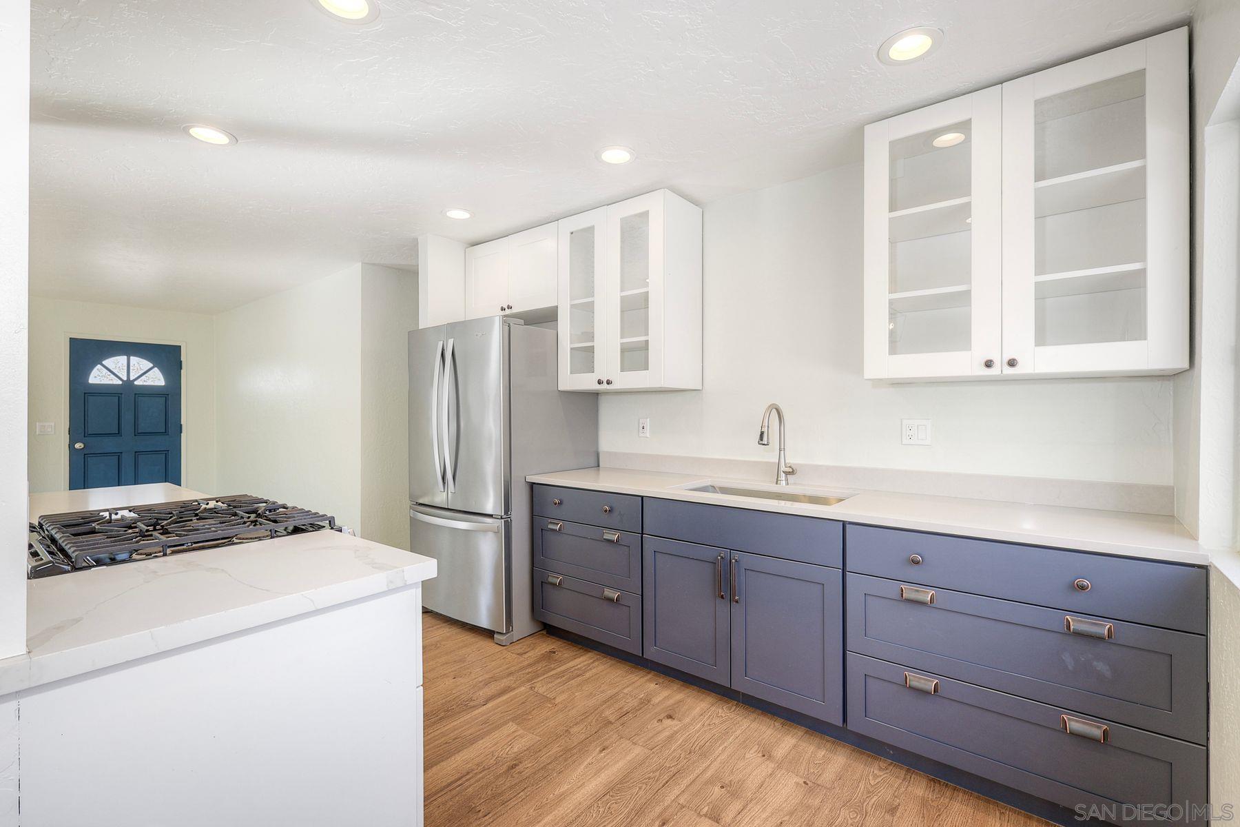 Detail Gallery Image 7 of 56 For 2371-75  Berry Street, Lemon Grove,  CA 91945 - 4 Beds | 3 Baths