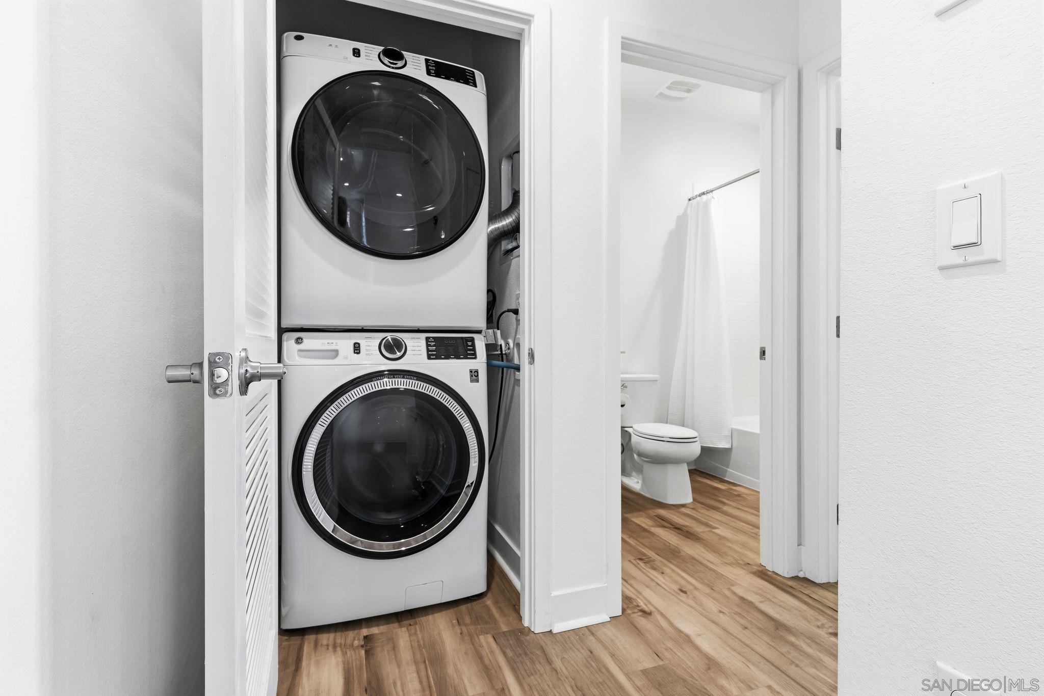 Detail Gallery Image 34 of 49 For 8691  Barbados Ln, Santee,  CA 92071 - 3 Beds | 3 Baths