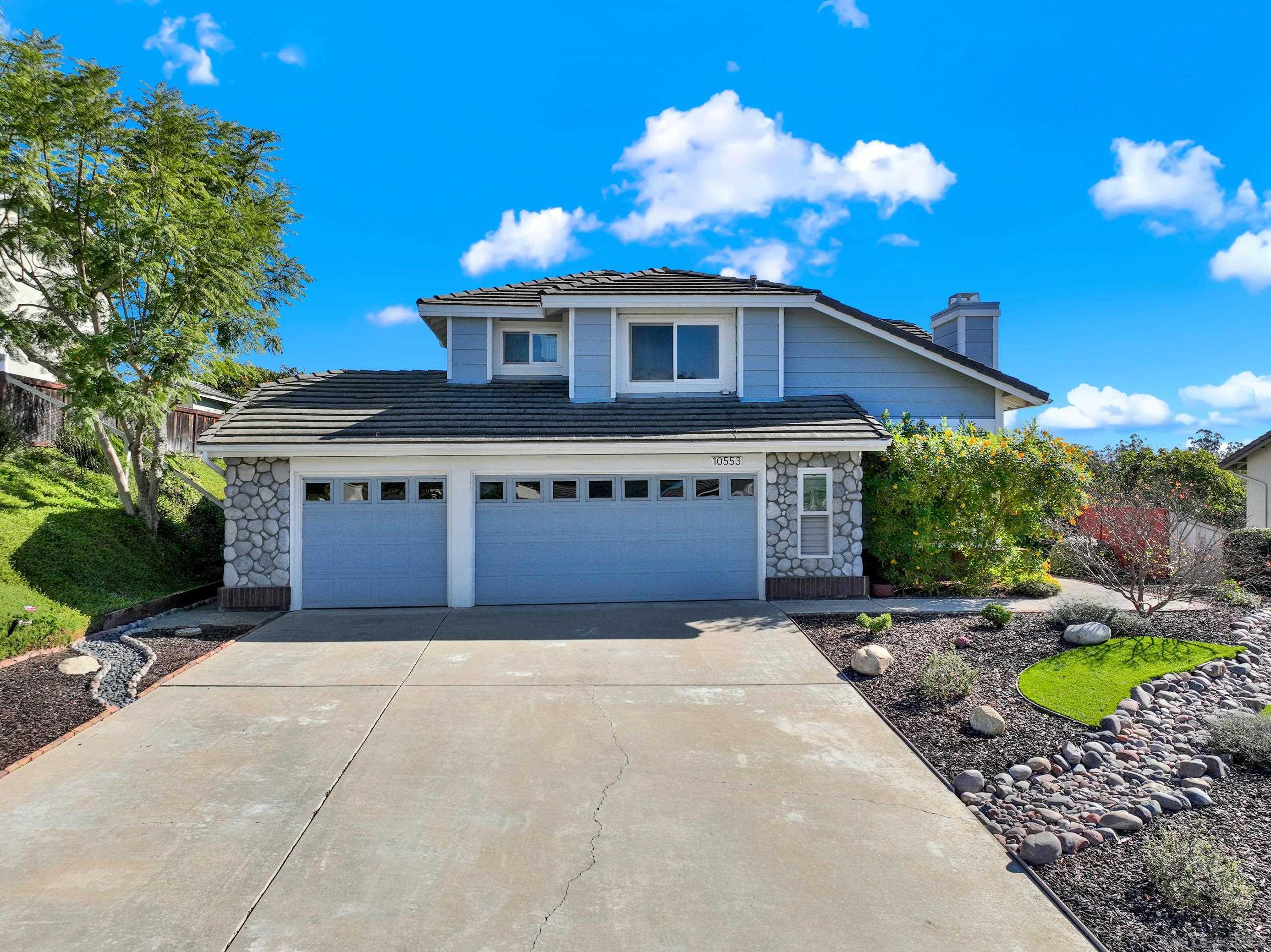 Detail Gallery Image 3 of 54 For 10553  Sunset Ridge Dr, San Diego,  CA 92131 - 4 Beds | 2/1 Baths