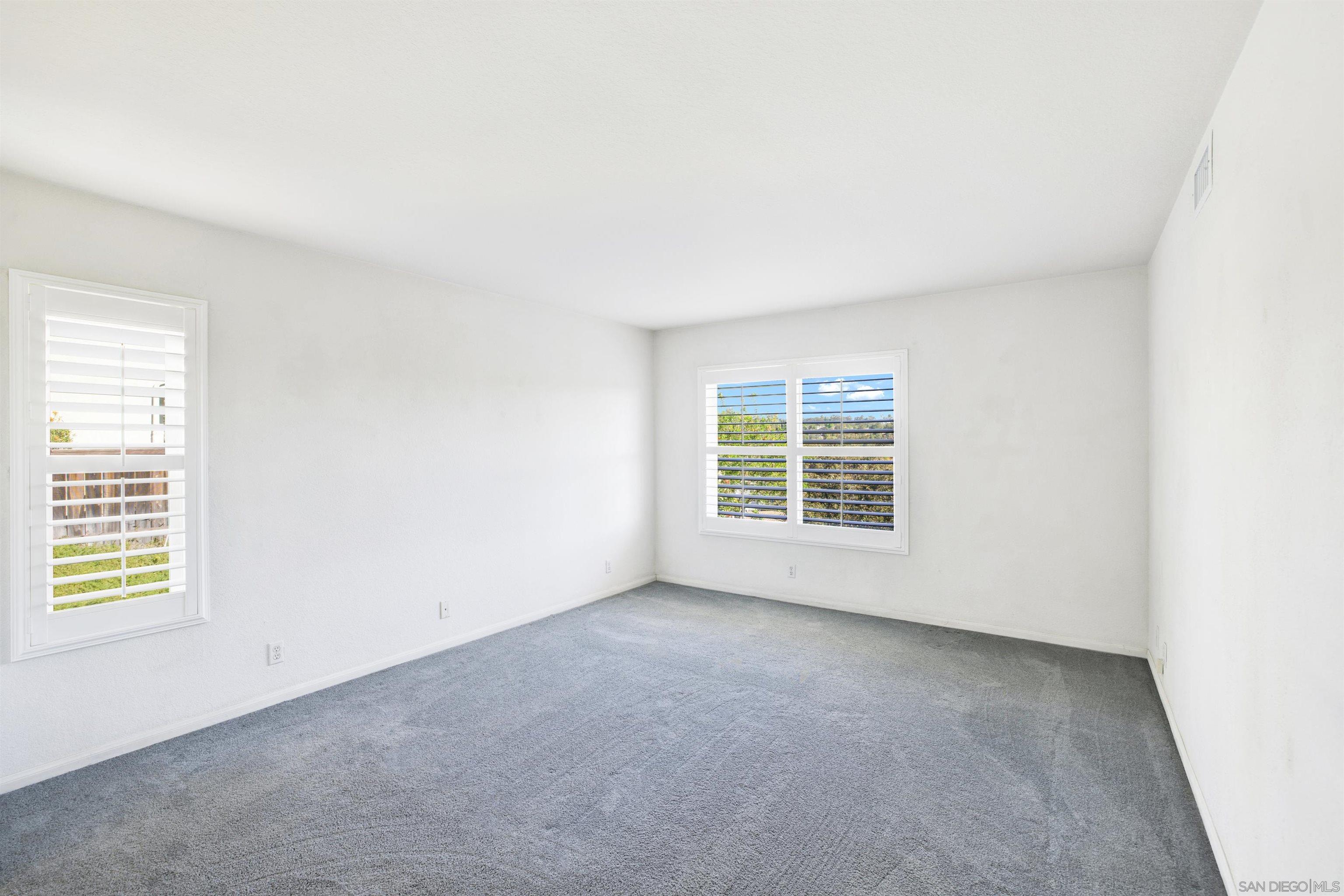 Detail Gallery Image 28 of 54 For 10553  Sunset Ridge Dr, San Diego,  CA 92131 - 4 Beds | 2/1 Baths