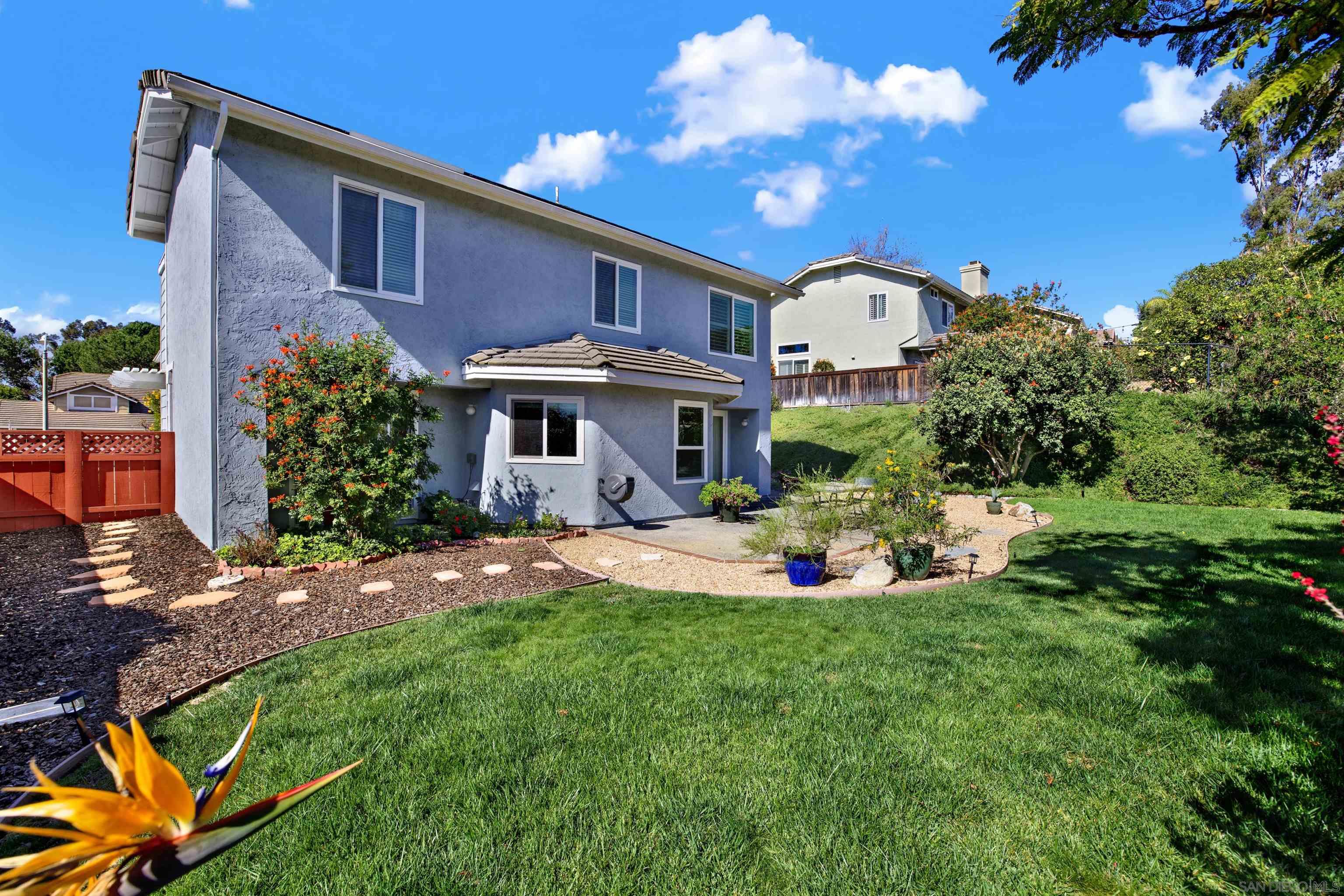 Detail Gallery Image 43 of 54 For 10553  Sunset Ridge Dr, San Diego,  CA 92131 - 4 Beds | 2/1 Baths