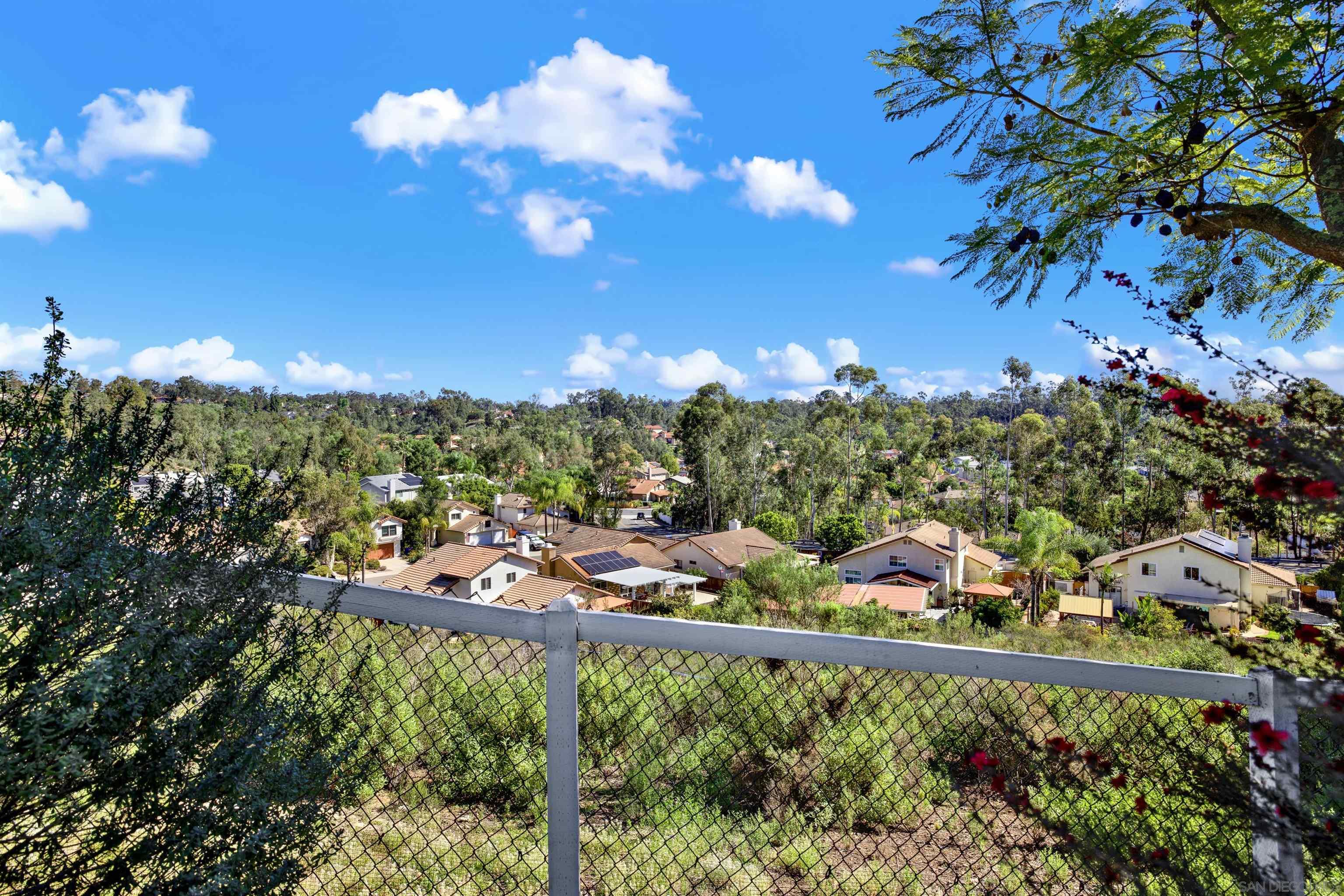 Detail Gallery Image 44 of 54 For 10553  Sunset Ridge Dr, San Diego,  CA 92131 - 4 Beds | 2/1 Baths