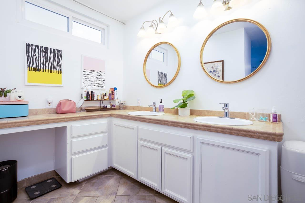 Detail Gallery Image 16 of 36 For 13403  Bubbling Ln, Lakeside,  CA 92040 - 4 Beds | 3 Baths