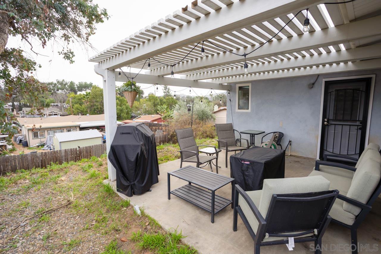 Detail Gallery Image 23 of 36 For 13403  Bubbling Ln, Lakeside,  CA 92040 - 4 Beds | 3 Baths