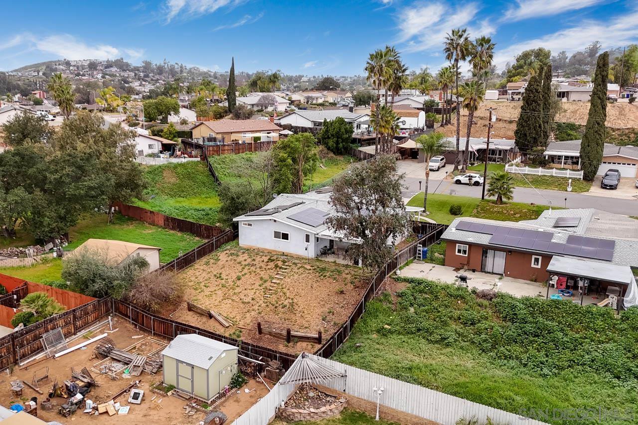 Detail Gallery Image 27 of 36 For 13403  Bubbling Ln, Lakeside,  CA 92040 - 4 Beds | 3 Baths