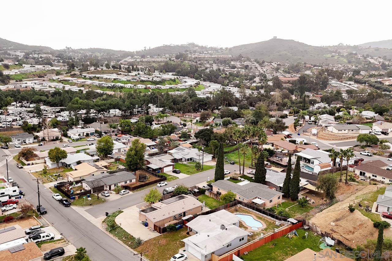 Detail Gallery Image 31 of 36 For 13403  Bubbling Ln, Lakeside,  CA 92040 - 4 Beds | 3 Baths