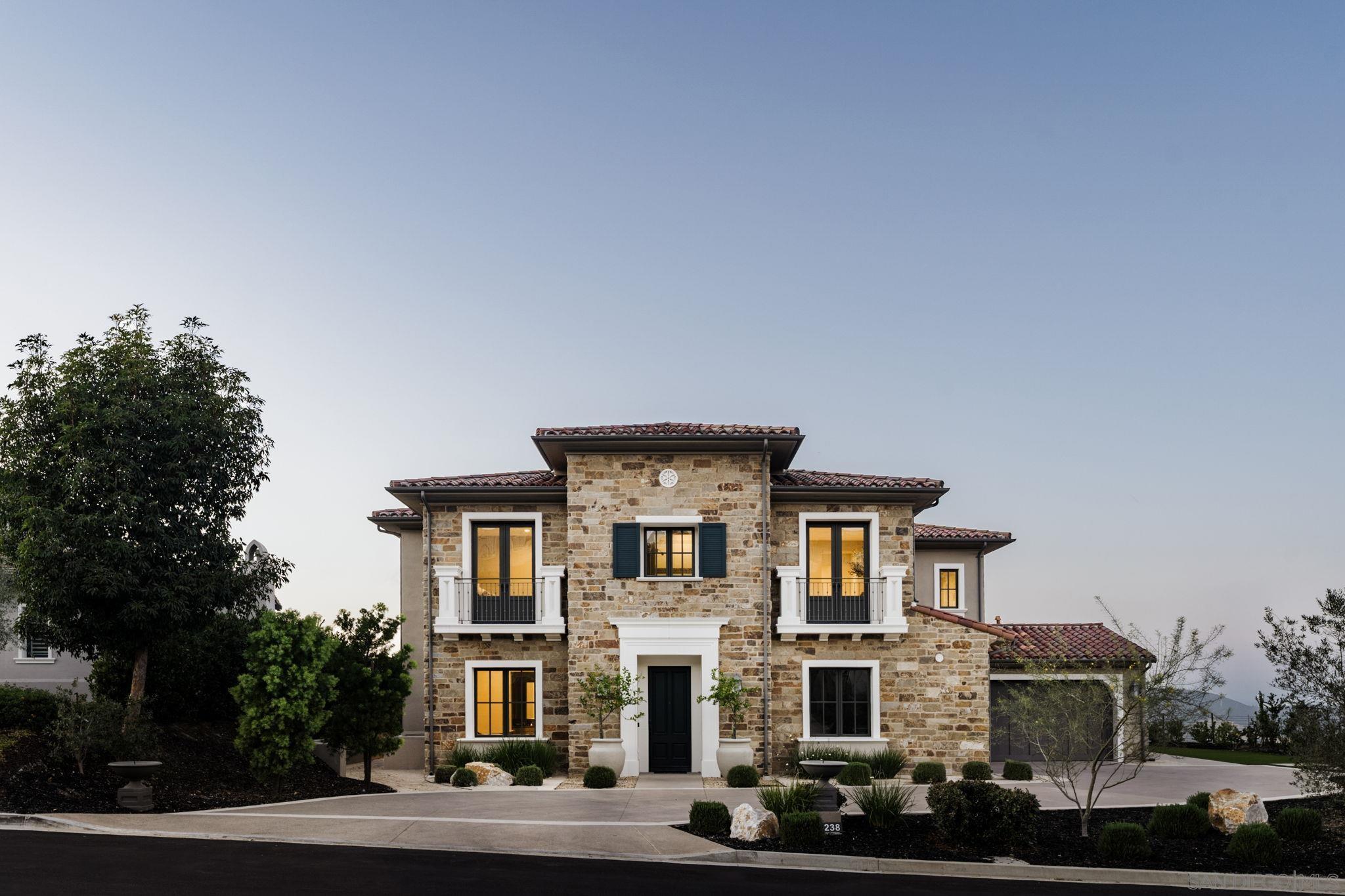 Front Image Thumbnail for SD260003460