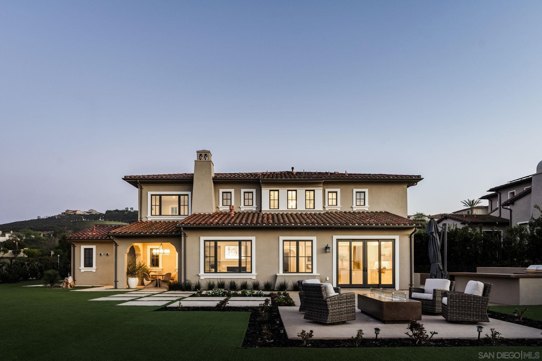 Detail Gallery Image 2 of 30 For 18238  Avenida Apice, Rancho Santa Fe,  CA 92067 - 4 Beds | 4/1 Baths