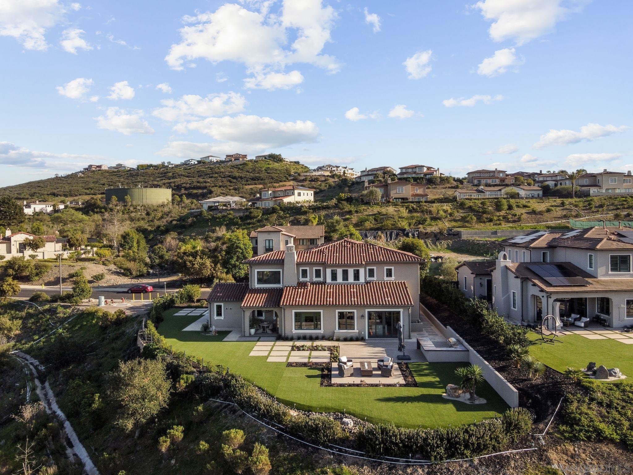 Detail Gallery Image 28 of 30 For 18238  Avenida Apice, Rancho Santa Fe,  CA 92067 - 4 Beds | 4/1 Baths