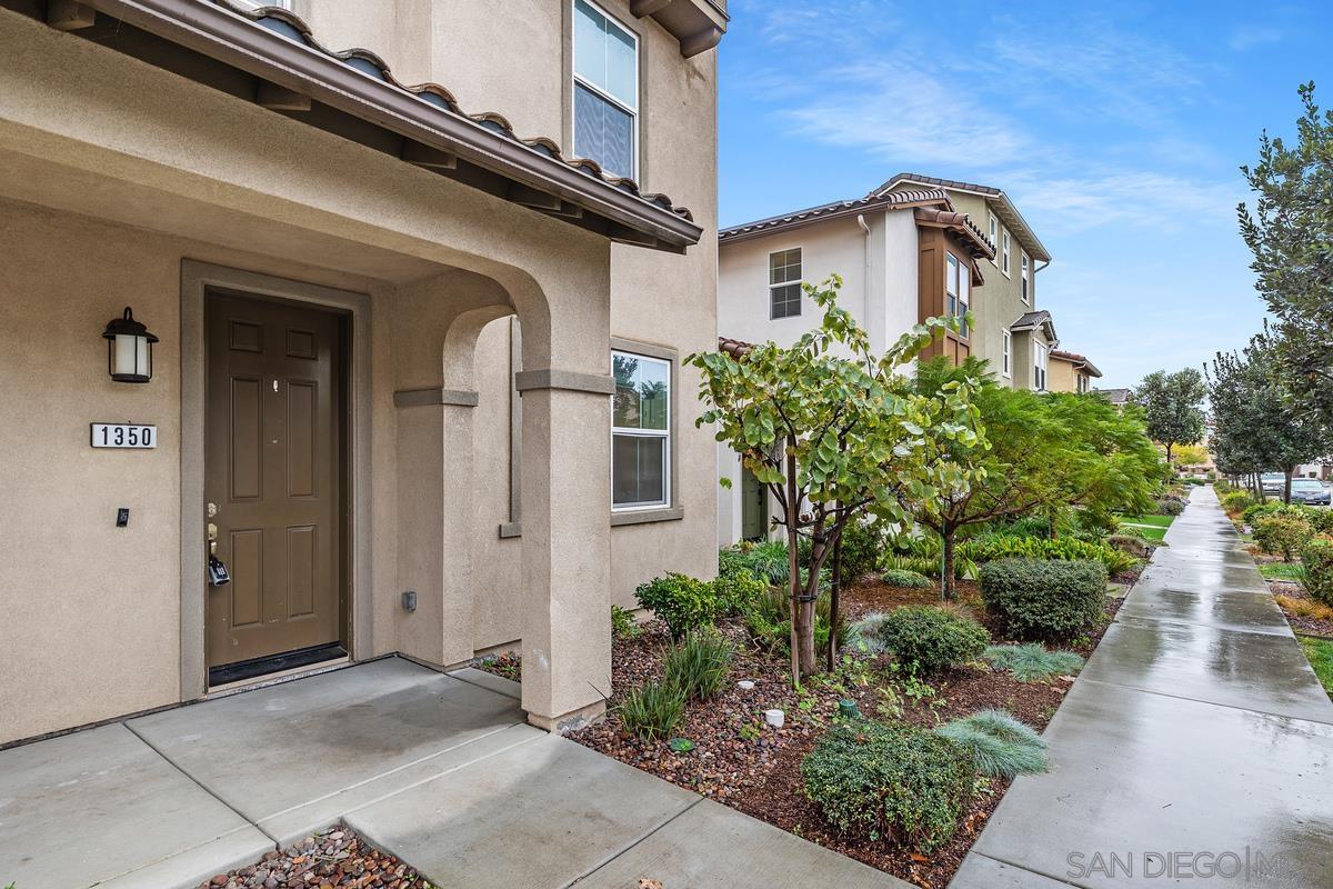 Detail Gallery Image 2 of 24 For 1350  Ortega St, Chula Vista,  CA 91913 - 5 Beds | 4 Baths