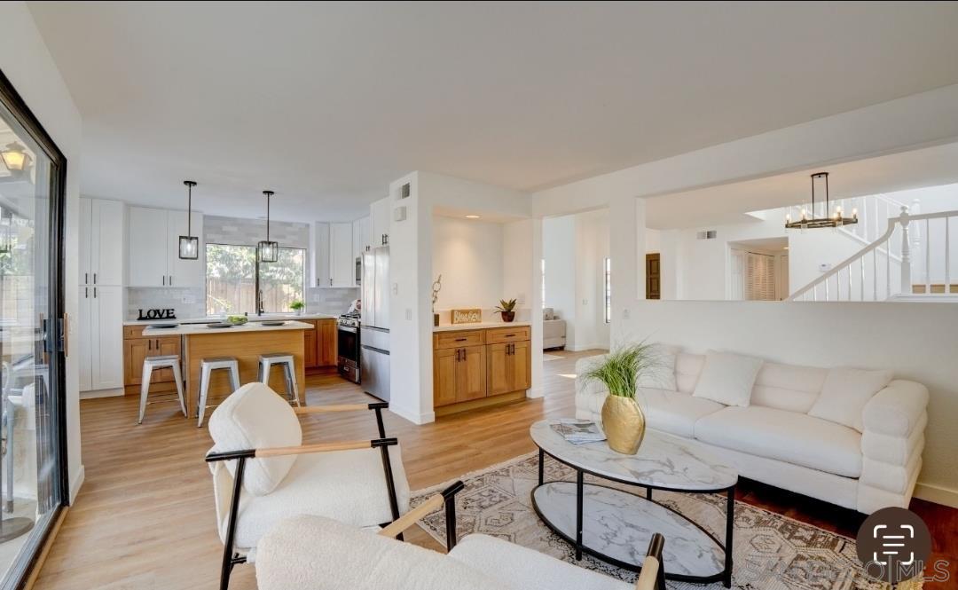 Detail Gallery Image 6 of 11 For 10242  Keoki St., San Diego,  CA 92126 - 4 Beds | 2/1 Baths