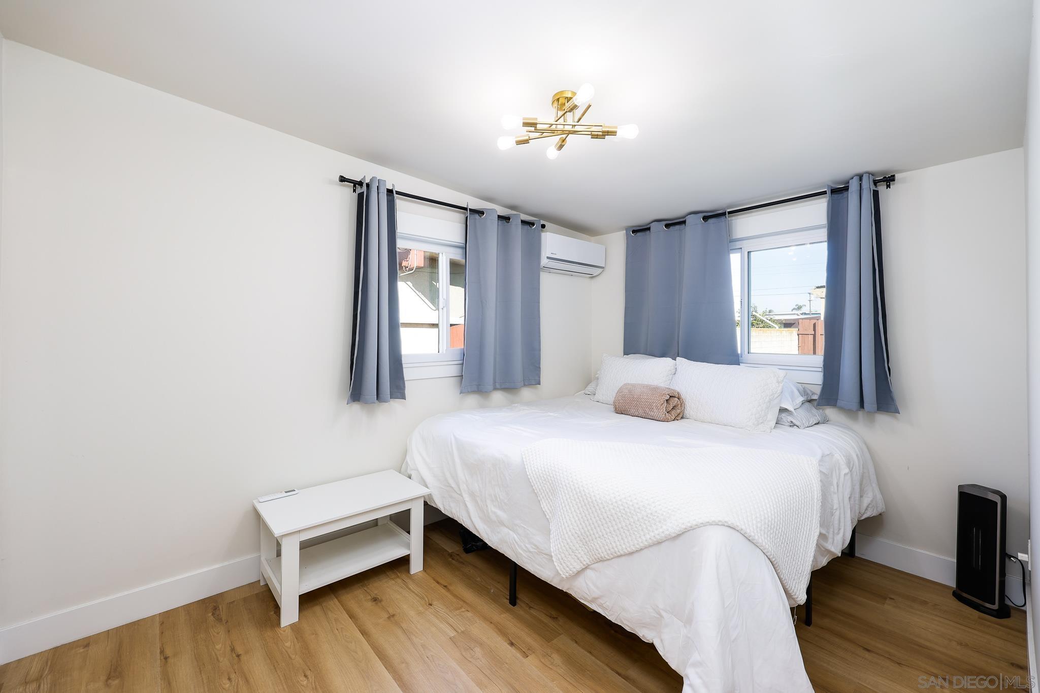 Detail Gallery Image 19 of 41 For 1128  Hemlock Ave, Imperial Beach,  CA 91932 - 4 Beds | 3 Baths