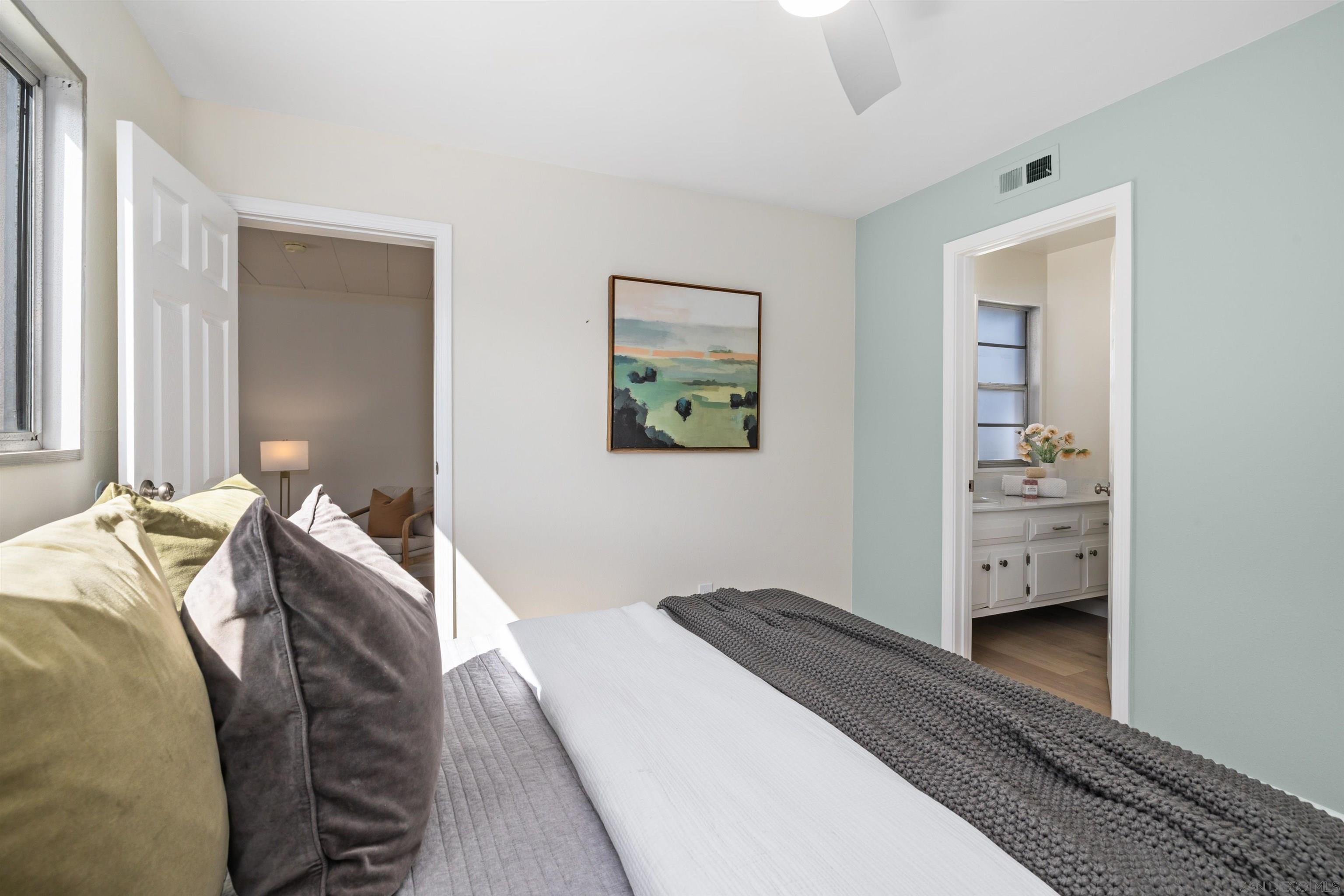 Detail Gallery Image 20 of 36 For 5253  Diane Ave, San Diego,  CA 92117 - 4 Beds | 2 Baths