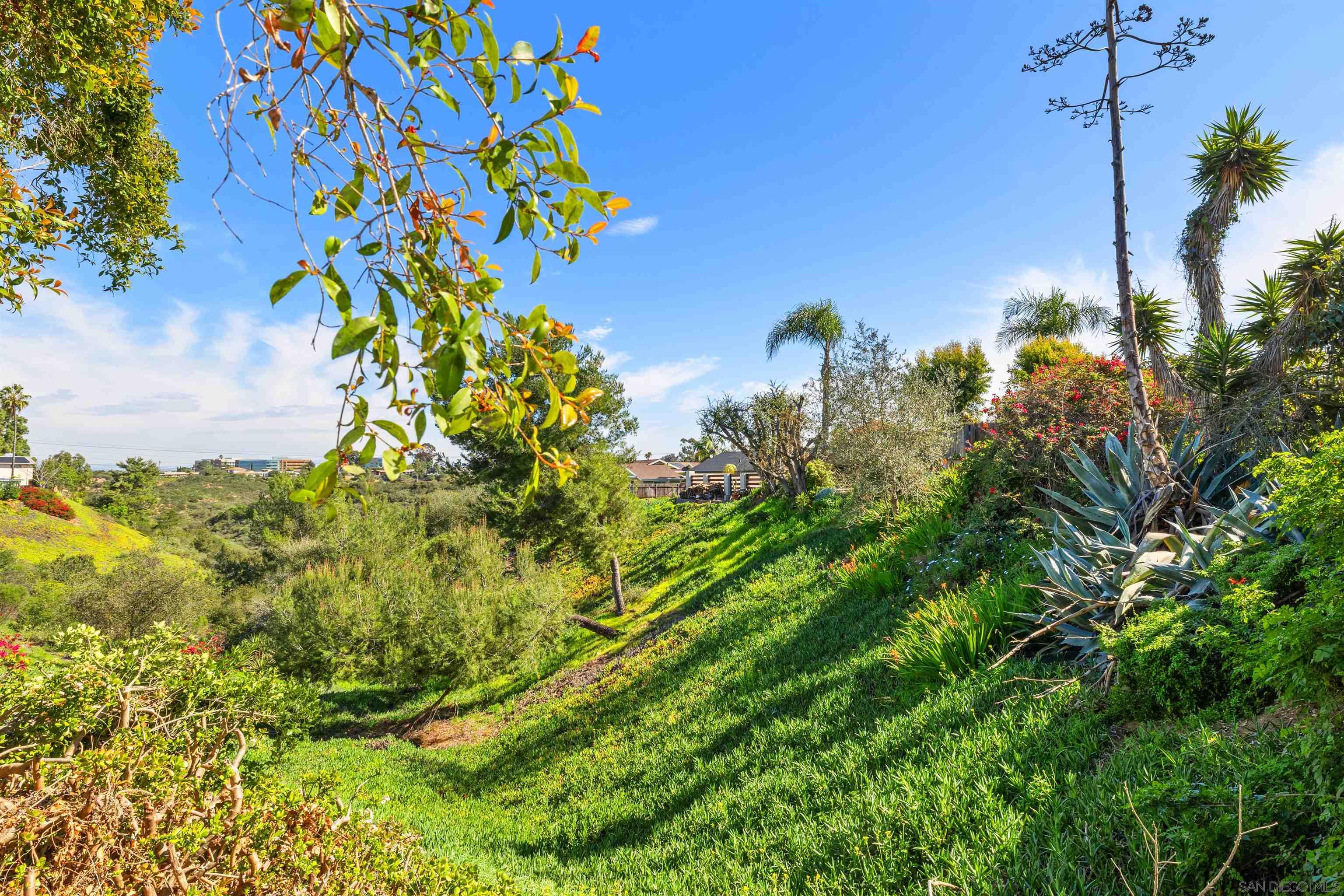 Detail Gallery Image 34 of 36 For 5253  Diane Ave, San Diego,  CA 92117 - 4 Beds | 2 Baths