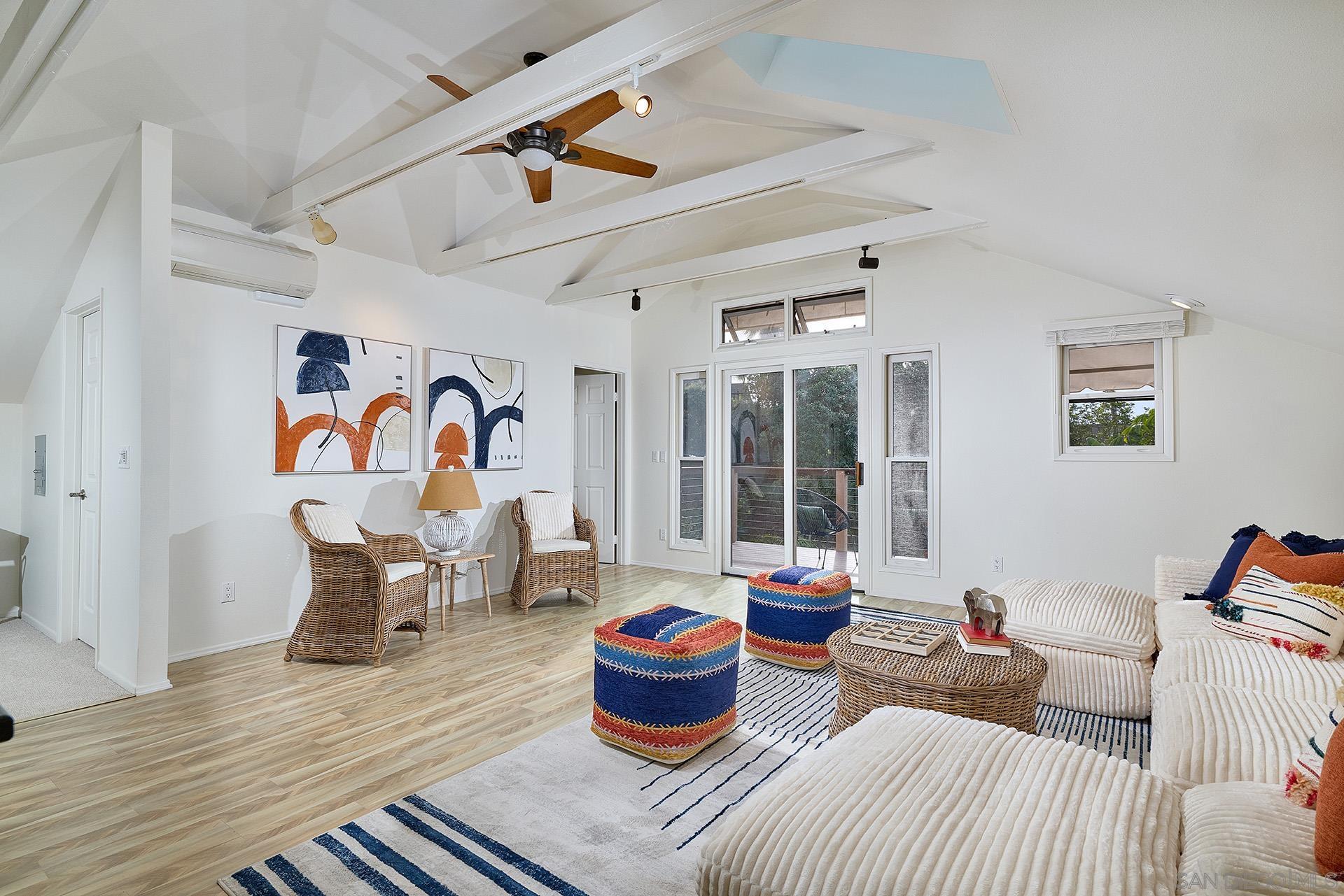 Detail Gallery Image 19 of 54 For 7627  Reposado Dr, Carlsbad,  CA 92009 - 5 Beds | 3 Baths