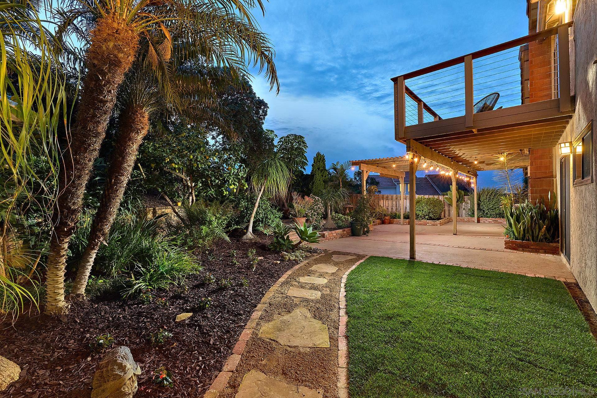 Detail Gallery Image 32 of 54 For 7627  Reposado Dr, Carlsbad,  CA 92009 - 5 Beds | 3 Baths