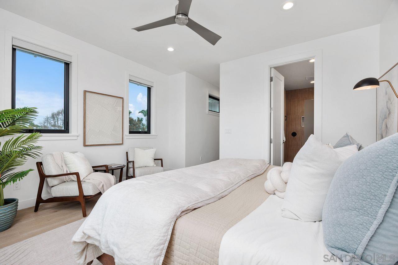 Detail Gallery Image 20 of 44 For 5303  Los Robles, Carlsbad,  CA 92008 - 5 Beds | 3/1 Baths