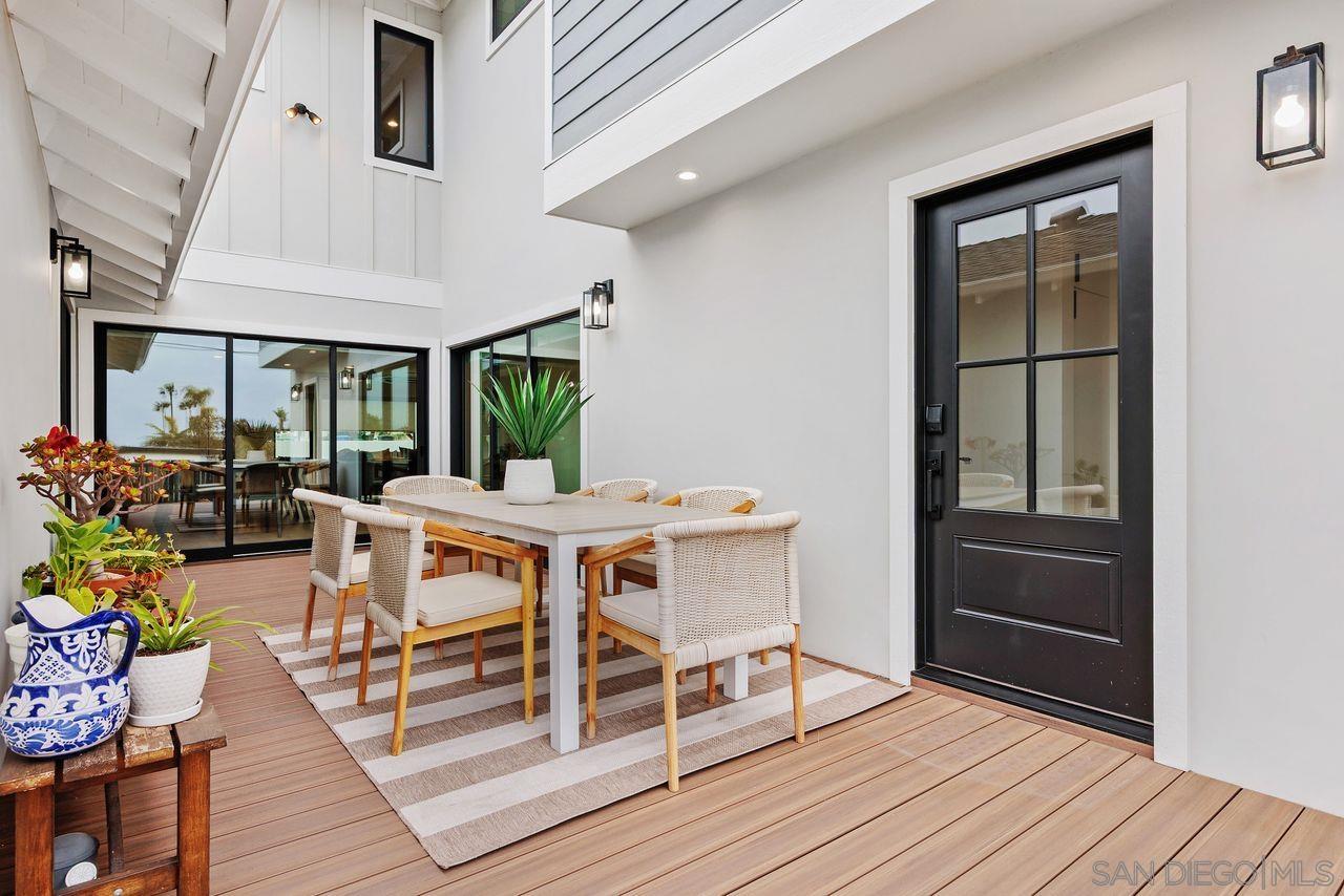 Detail Gallery Image 31 of 44 For 5303  Los Robles, Carlsbad,  CA 92008 - 5 Beds | 3/1 Baths