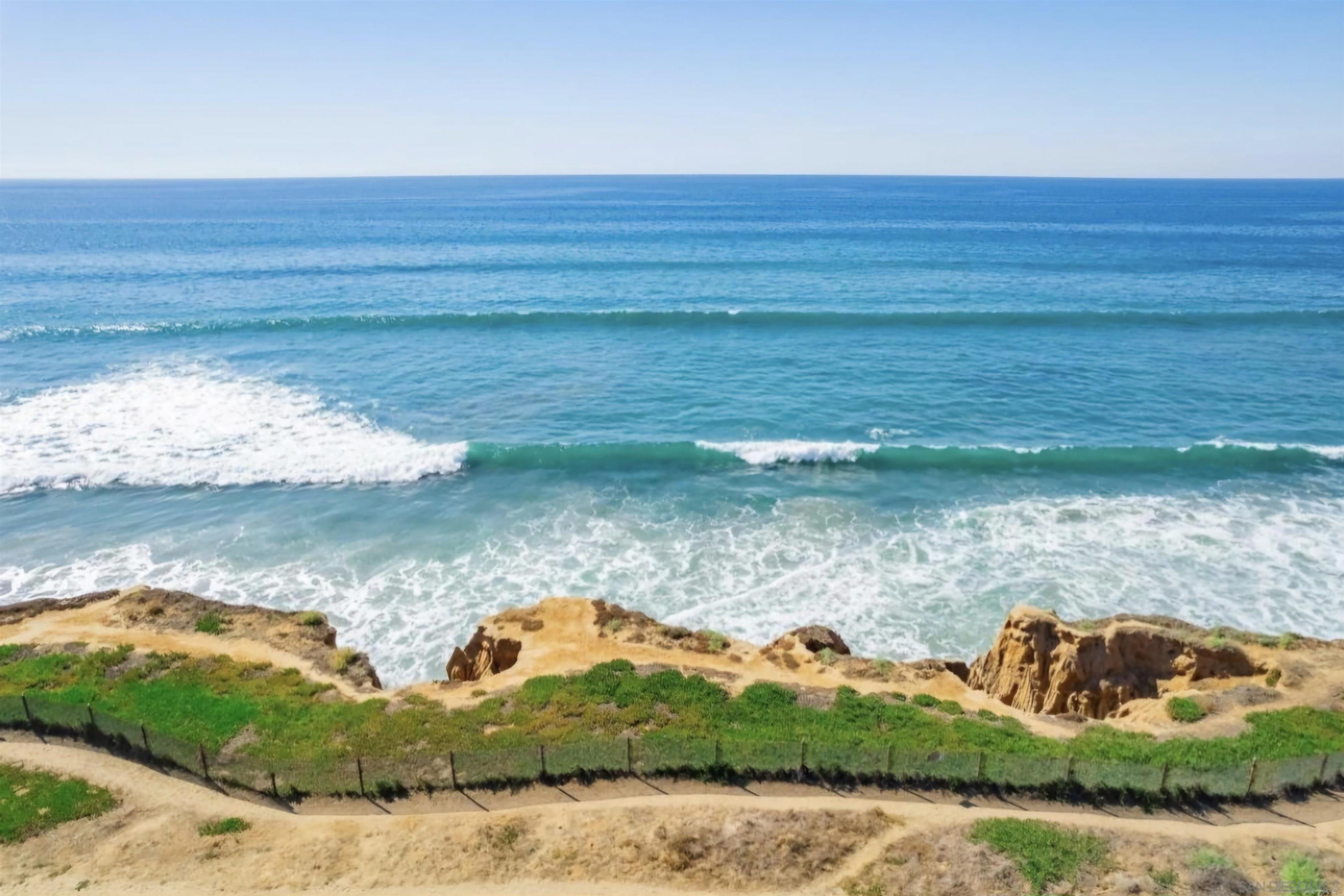 Detail Gallery Image 42 of 44 For 5303  Los Robles, Carlsbad,  CA 92008 - 5 Beds | 3/1 Baths